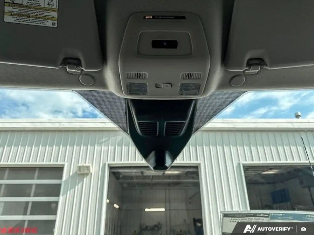 Ford Transit Cargo Van снимка Ford Transit Cargo Van