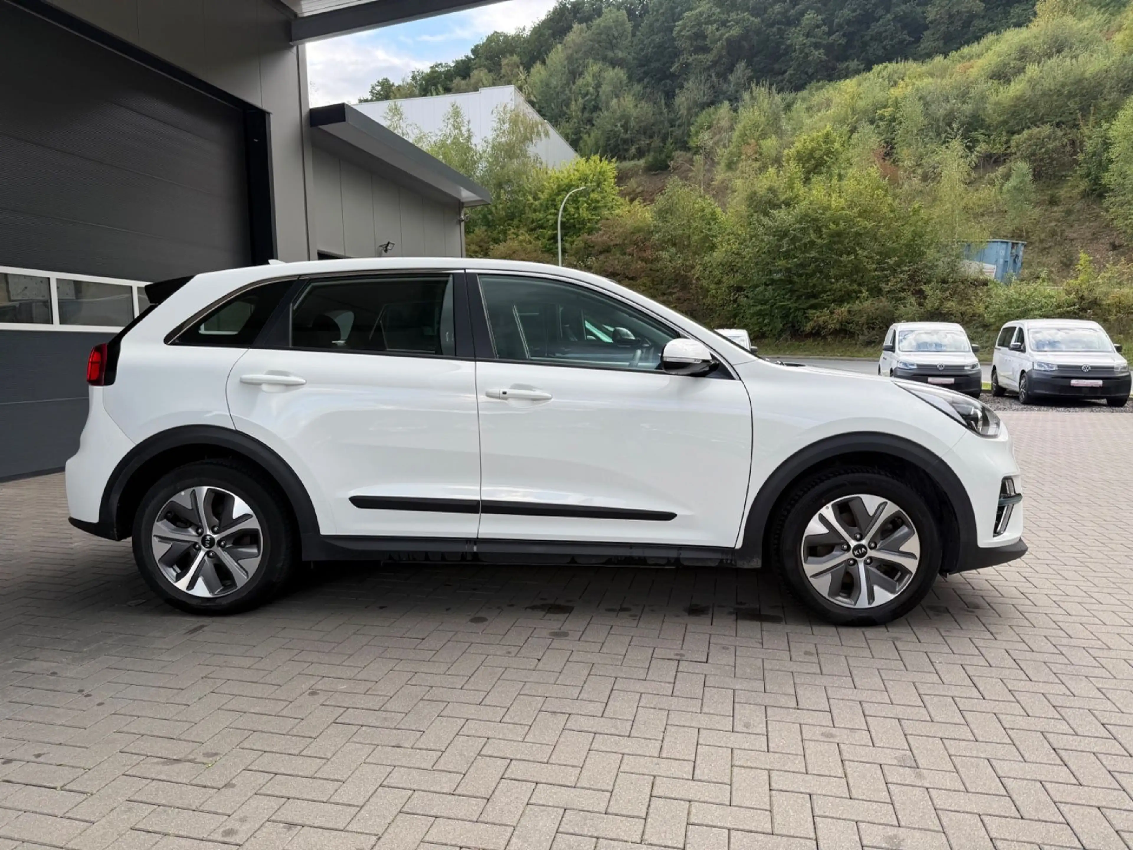 Kia Niro e-Niro Edition 7 *Sitzhzg *Kamera *App — photo 6