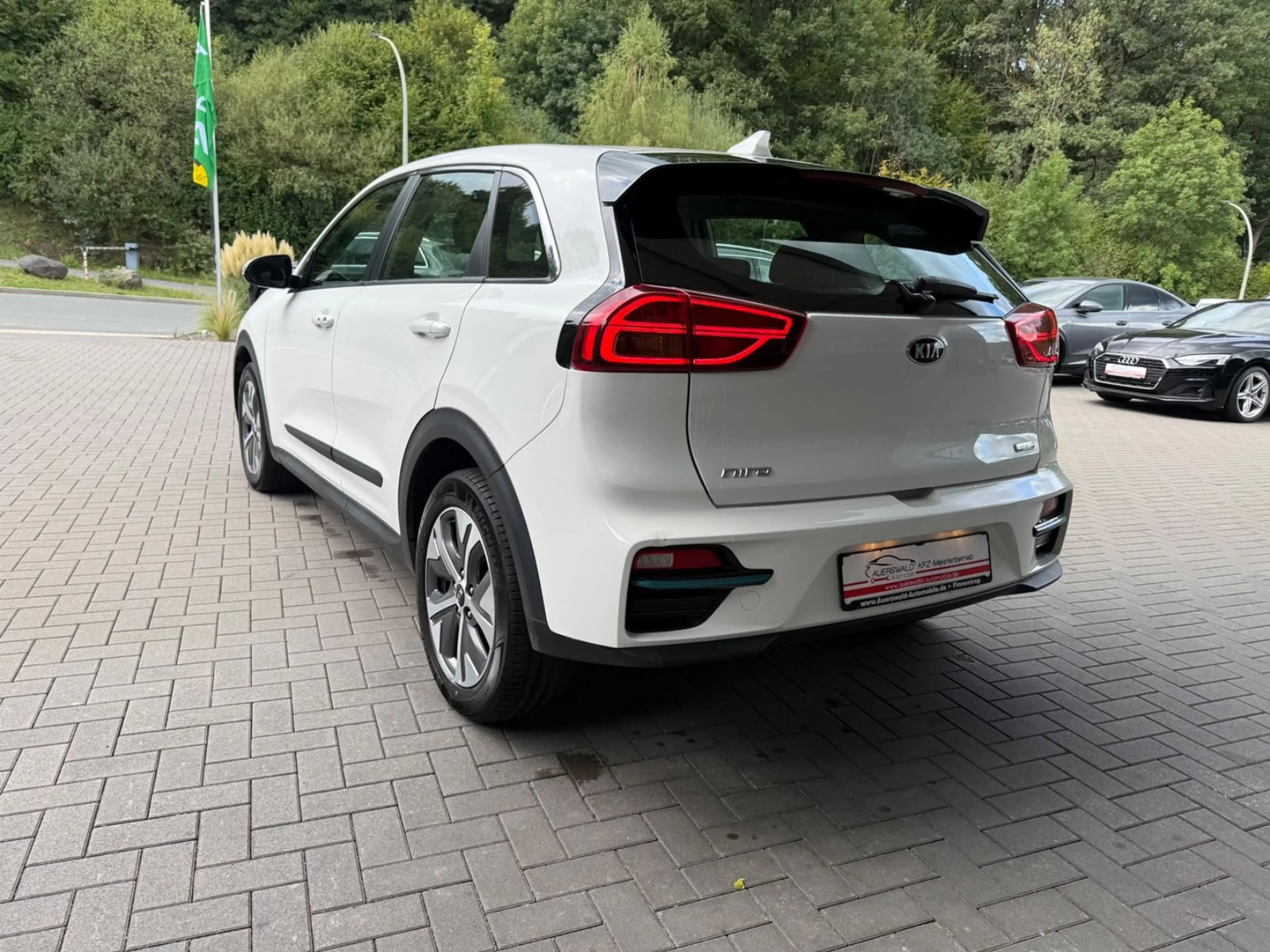 Kia Niro e-Niro Edition 7 *Sitzhzg *Kamera *App — photo 8