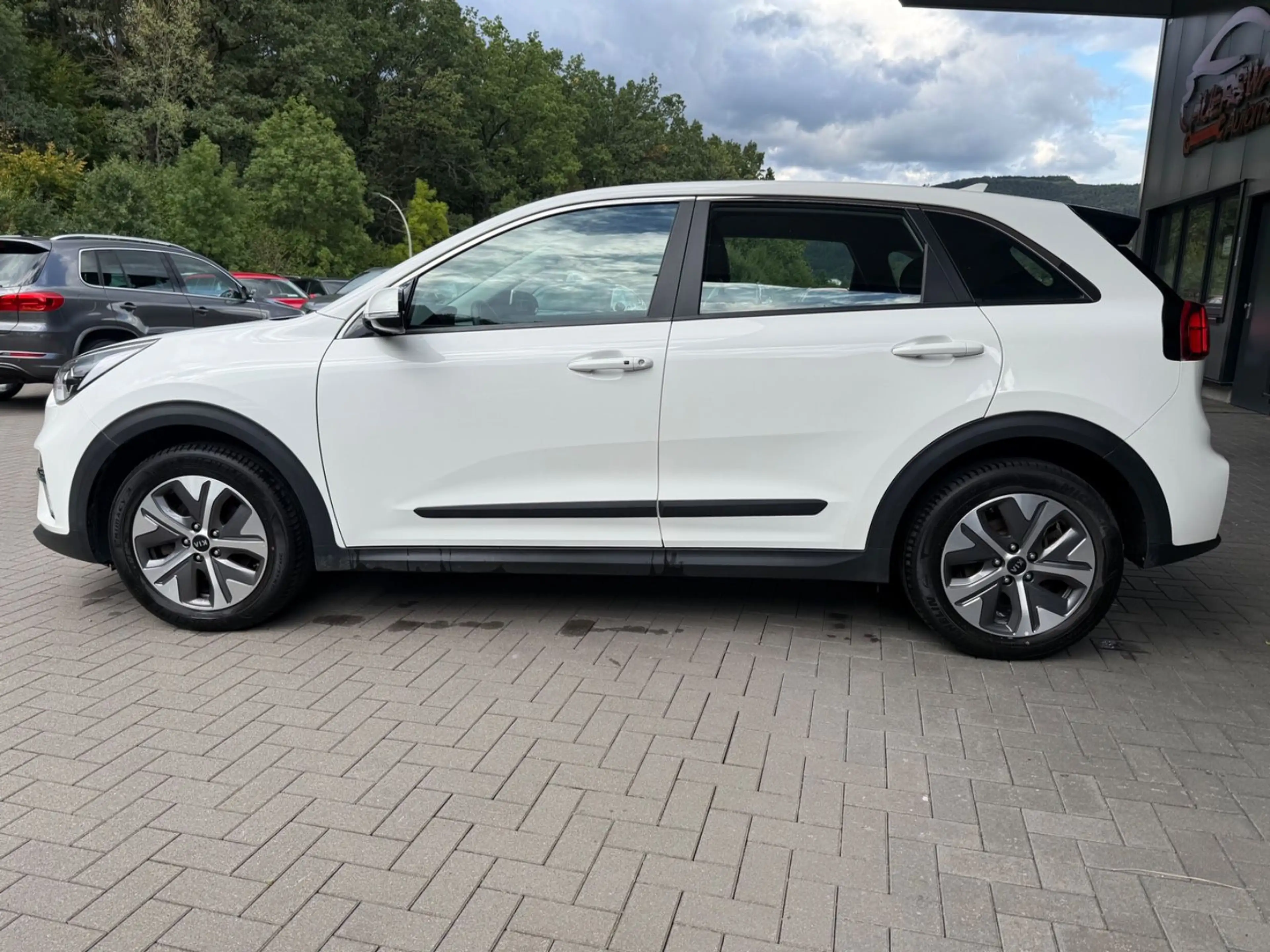 Kia Niro e-Niro Edition 7 *Sitzhzg *Kamera *App — photo 9