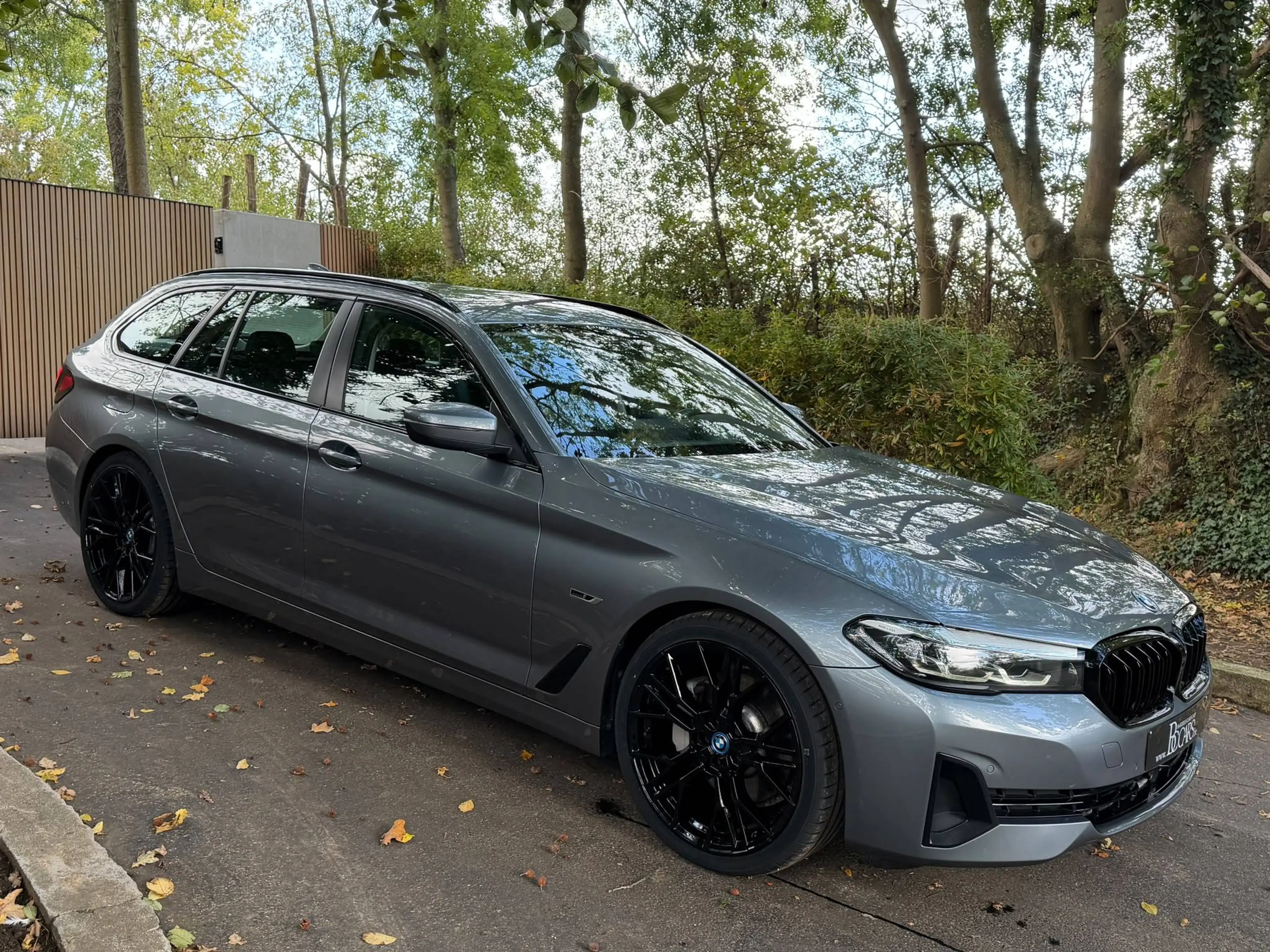 BMW 530 Touring 530eA Led-ACC-Prof-Cockpit Pro-Verw.Leer-Cam-20" — photo 4