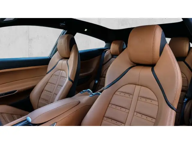 Ferrari Gtc4lusso view 15