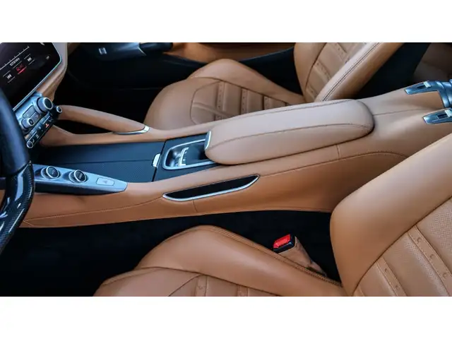 Ferrari Gtc4lusso view 30
