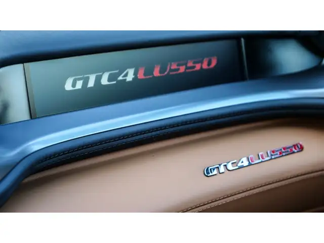 Ferrari Gtc4lusso view 25