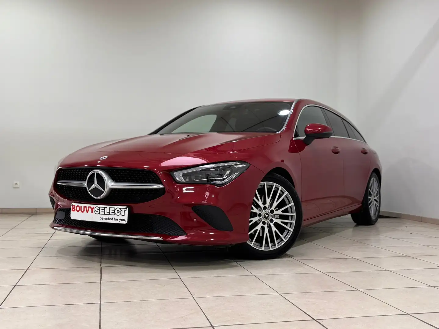 Mercedes-Benz CLA 200 D Shooting Brake Luxury Line *NAVI*CAMERA*CLIM*USB Rood - 1