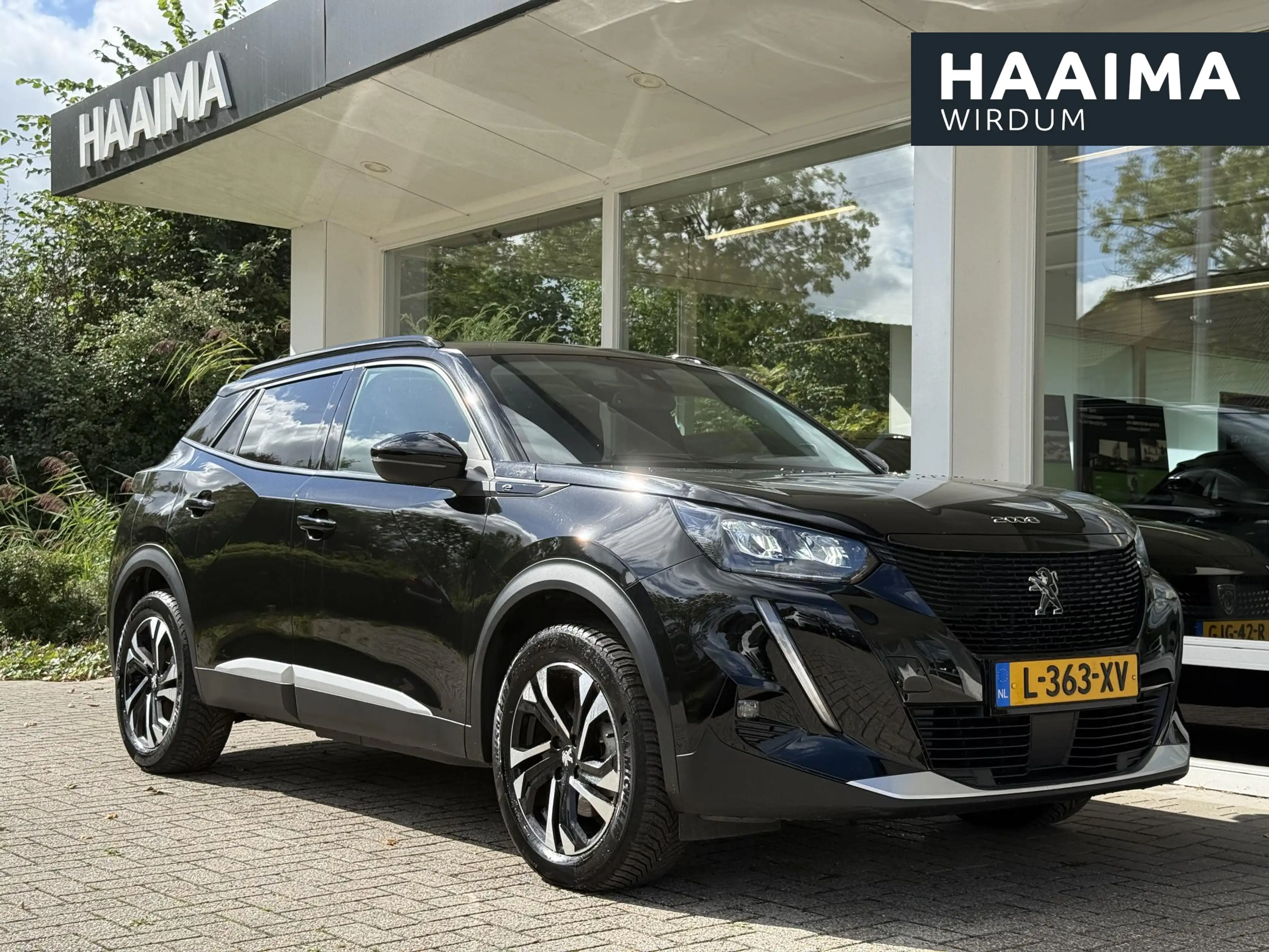 Peugeot e-2008 EV Blue Lease Allure 50 kWh | Achteruitrijcamera |