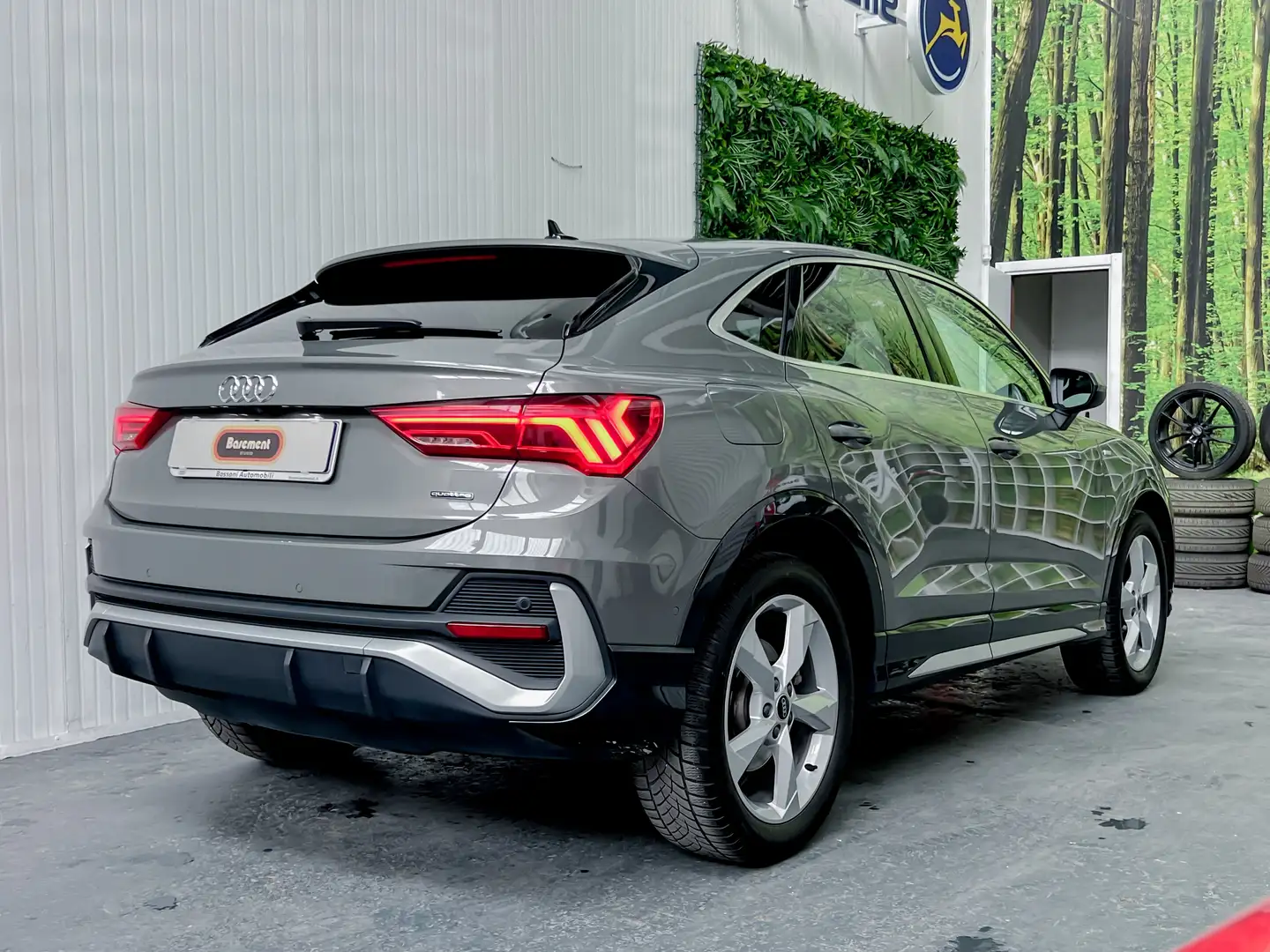 Audi Q3 Sportback 40TDI  *QUATTRO \ RADAR \ SLINE* Grigio - 2