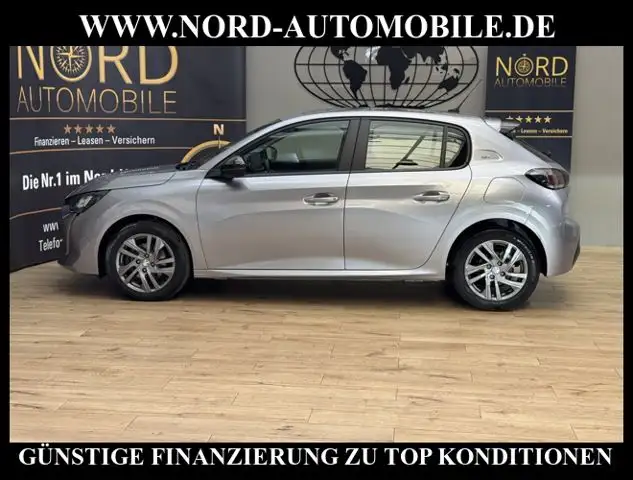 Peugeot 208 view 6