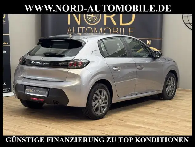 Peugeot 208 view 10