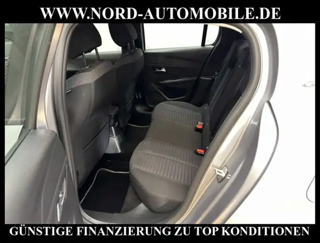 Peugeot 208 view 15