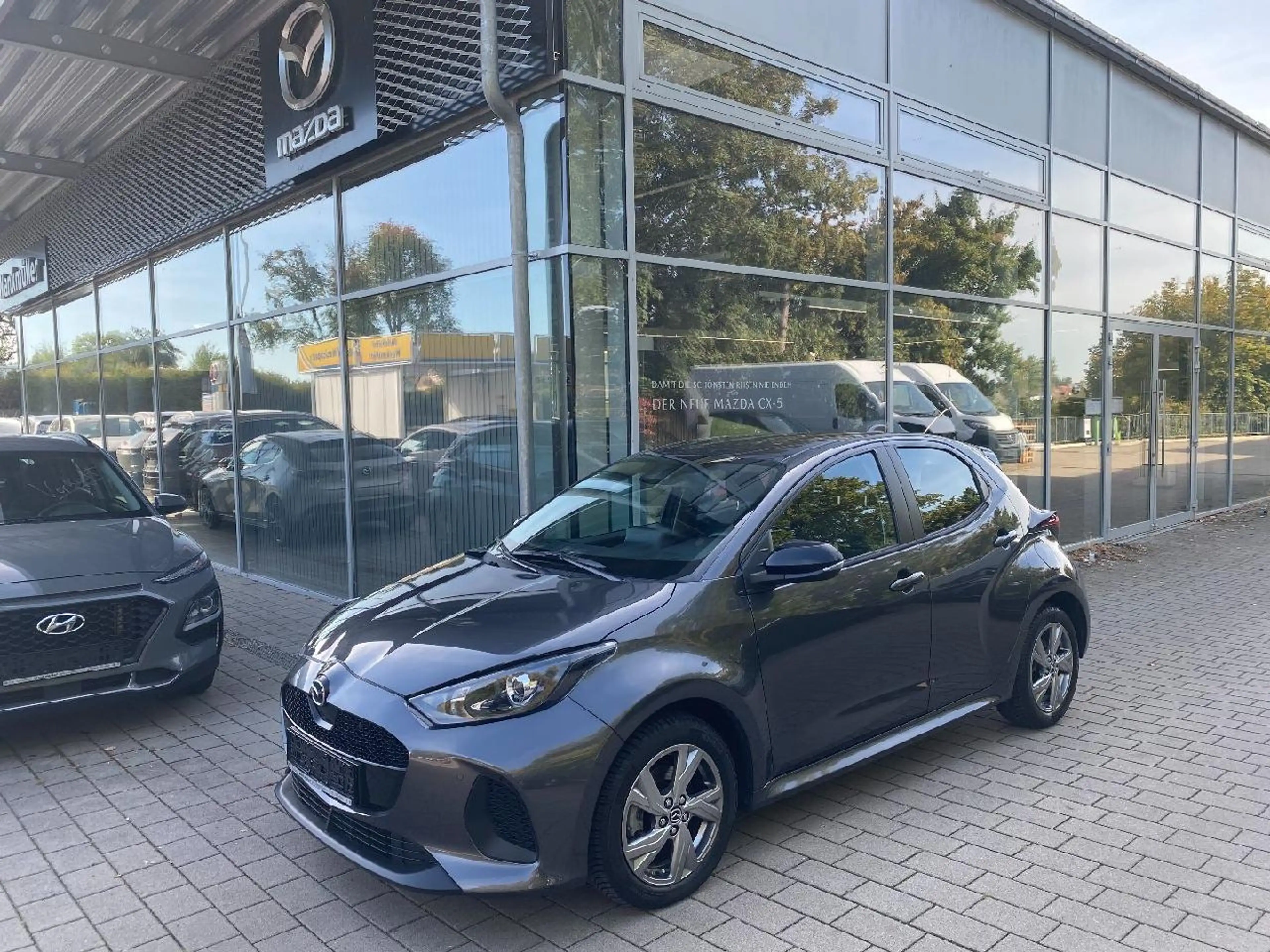 Mazda 2 Exclusive-Line