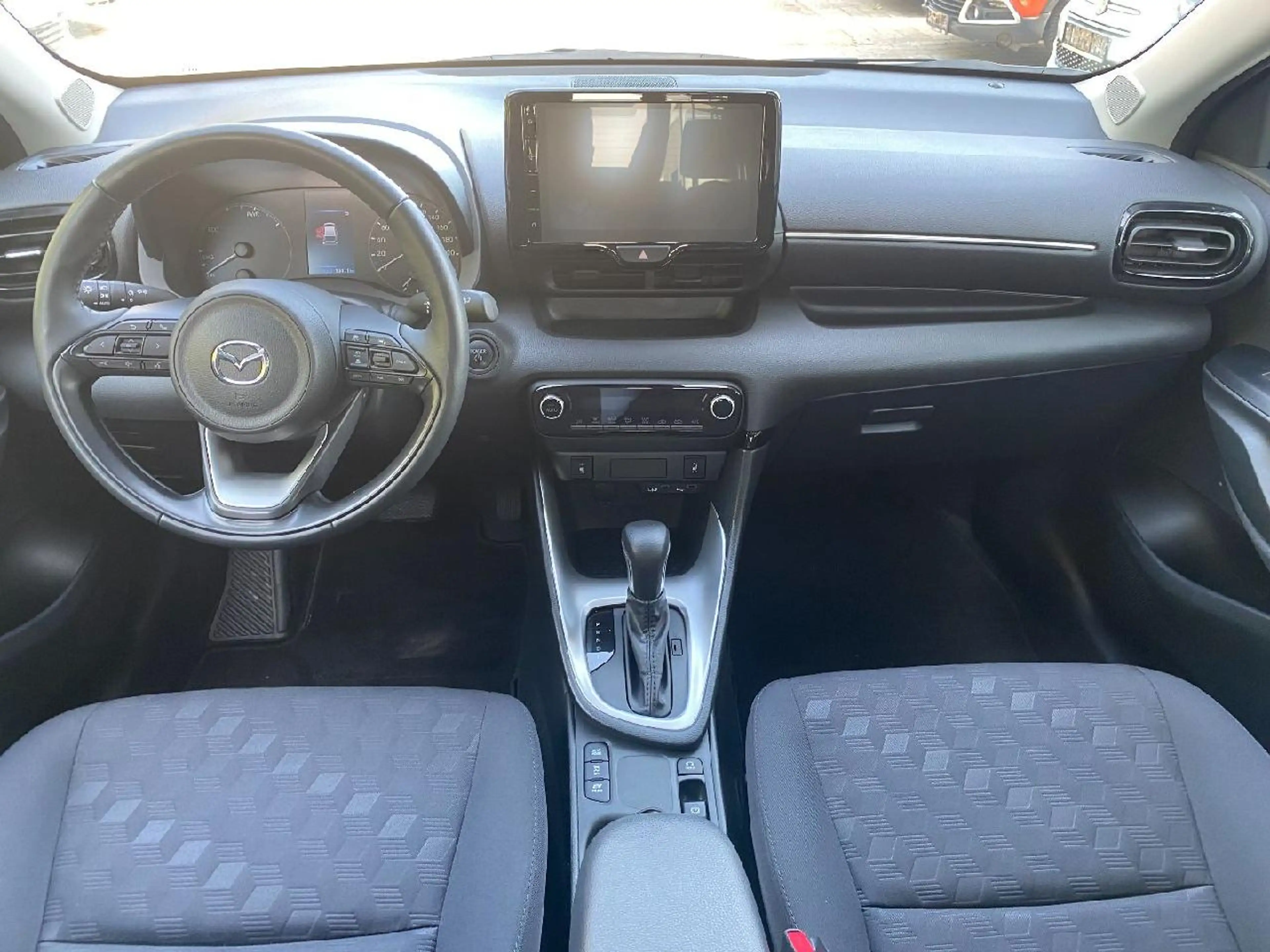 Mazda 2 Exclusive-Line — photo 7