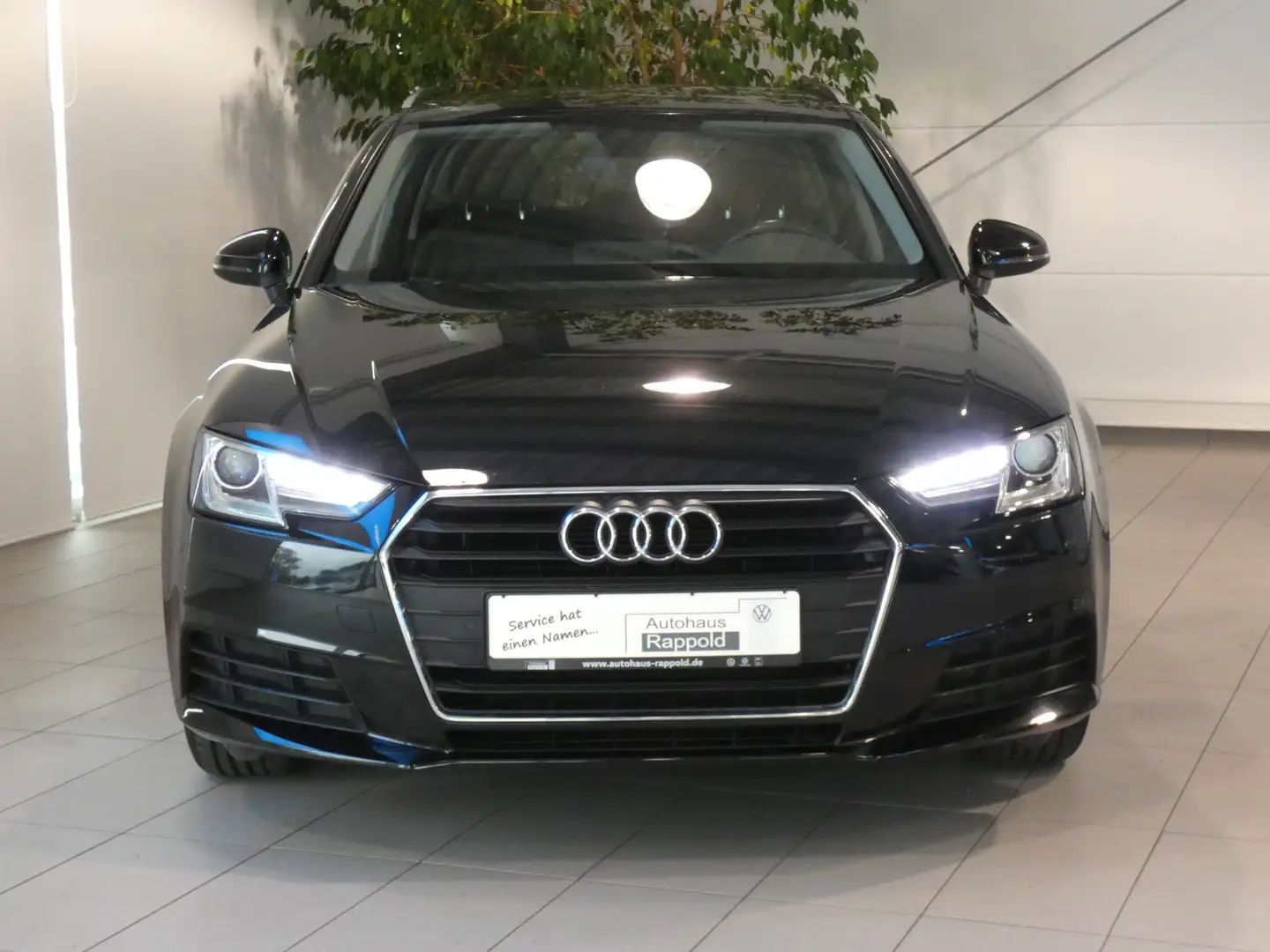 Audi A4 AVANT 35 TDI DSG NAVI SHZ PDC TEL ELEKTR. HECKKLAP Schwarz - 2