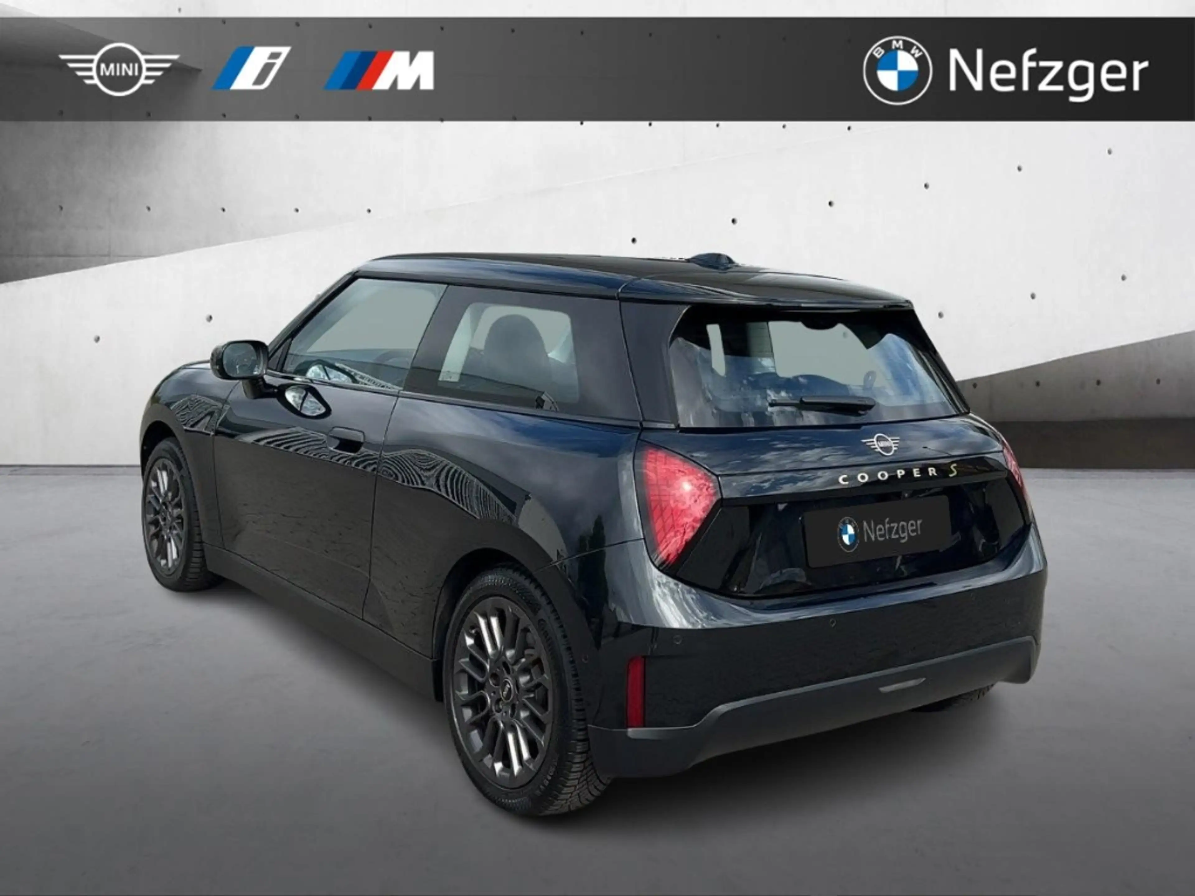 MINI Cooper SE Paket XS Essential Trim LED Sitzheizung — photo 3