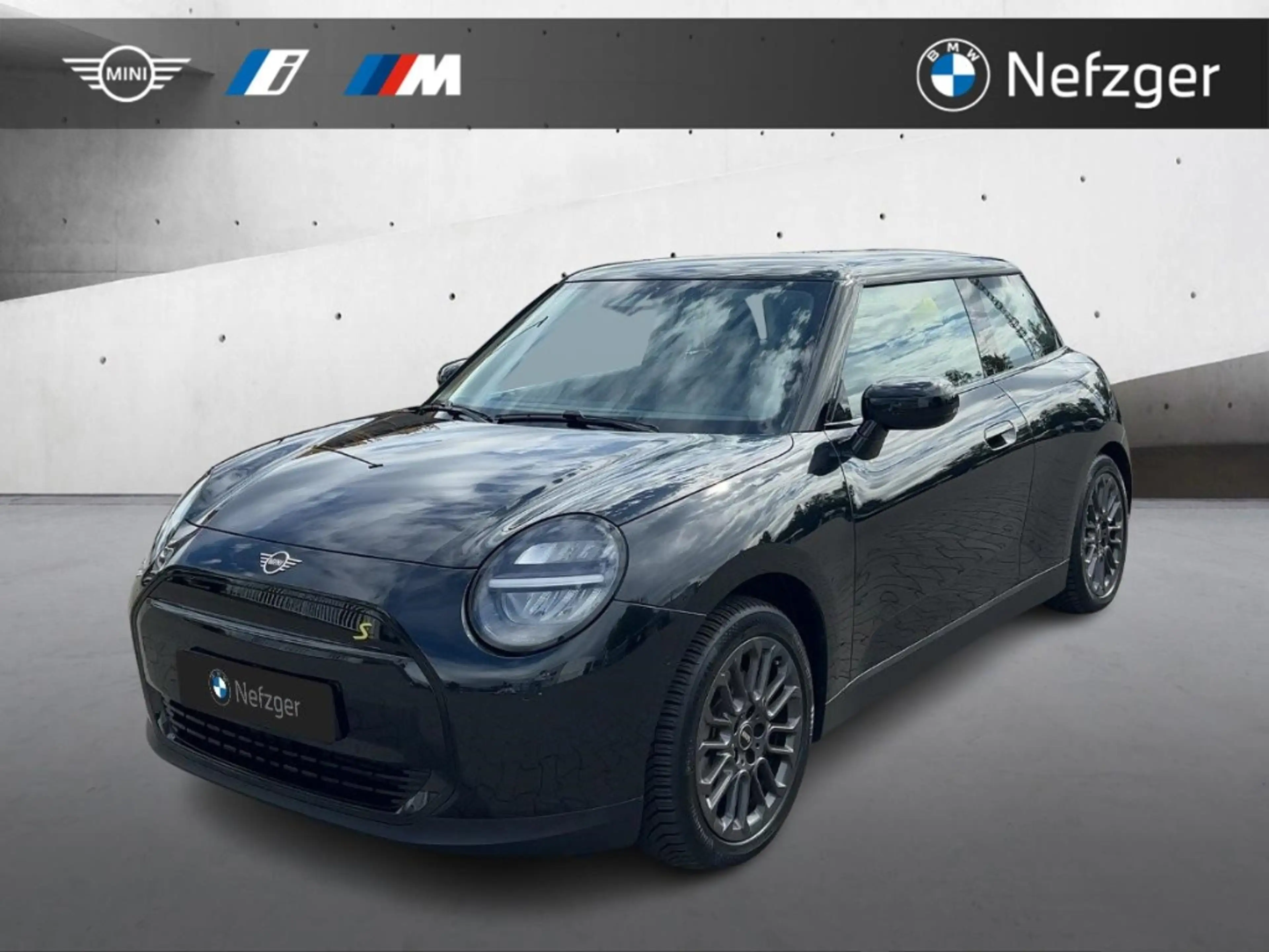 MINI Cooper SE Paket XS Essential Trim LED Sitzheizung