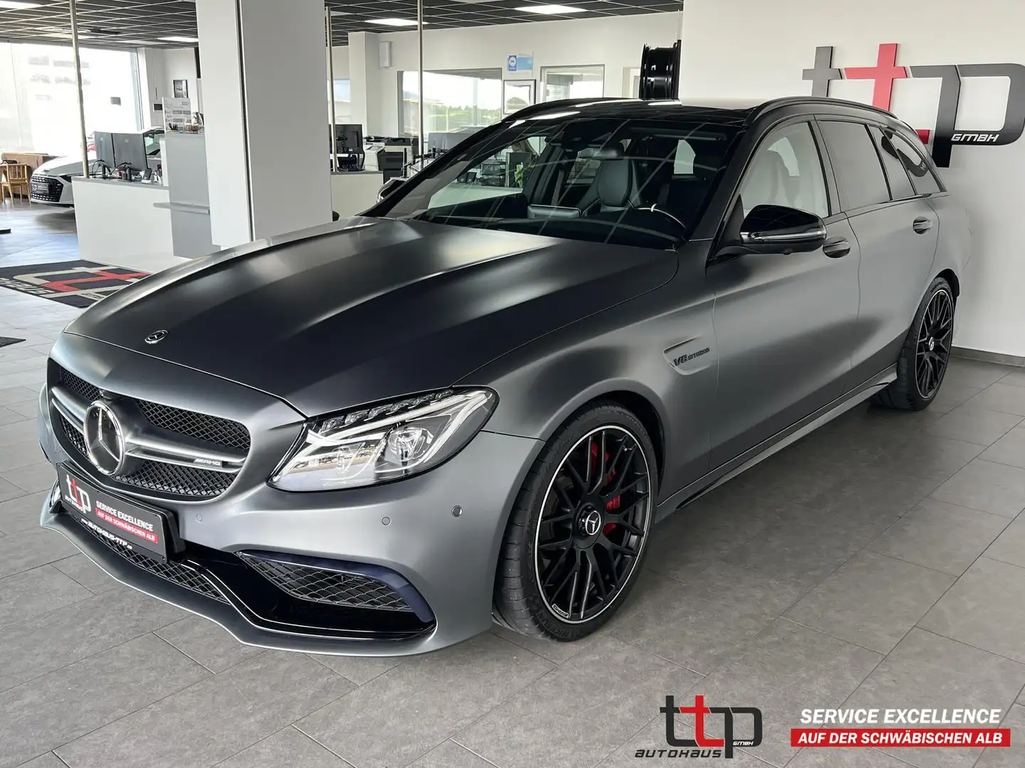 Mercedes-Benz C 63 AMG C63 S AMG Performance Sitz+Abgas Burmester Pano Grijs - 1