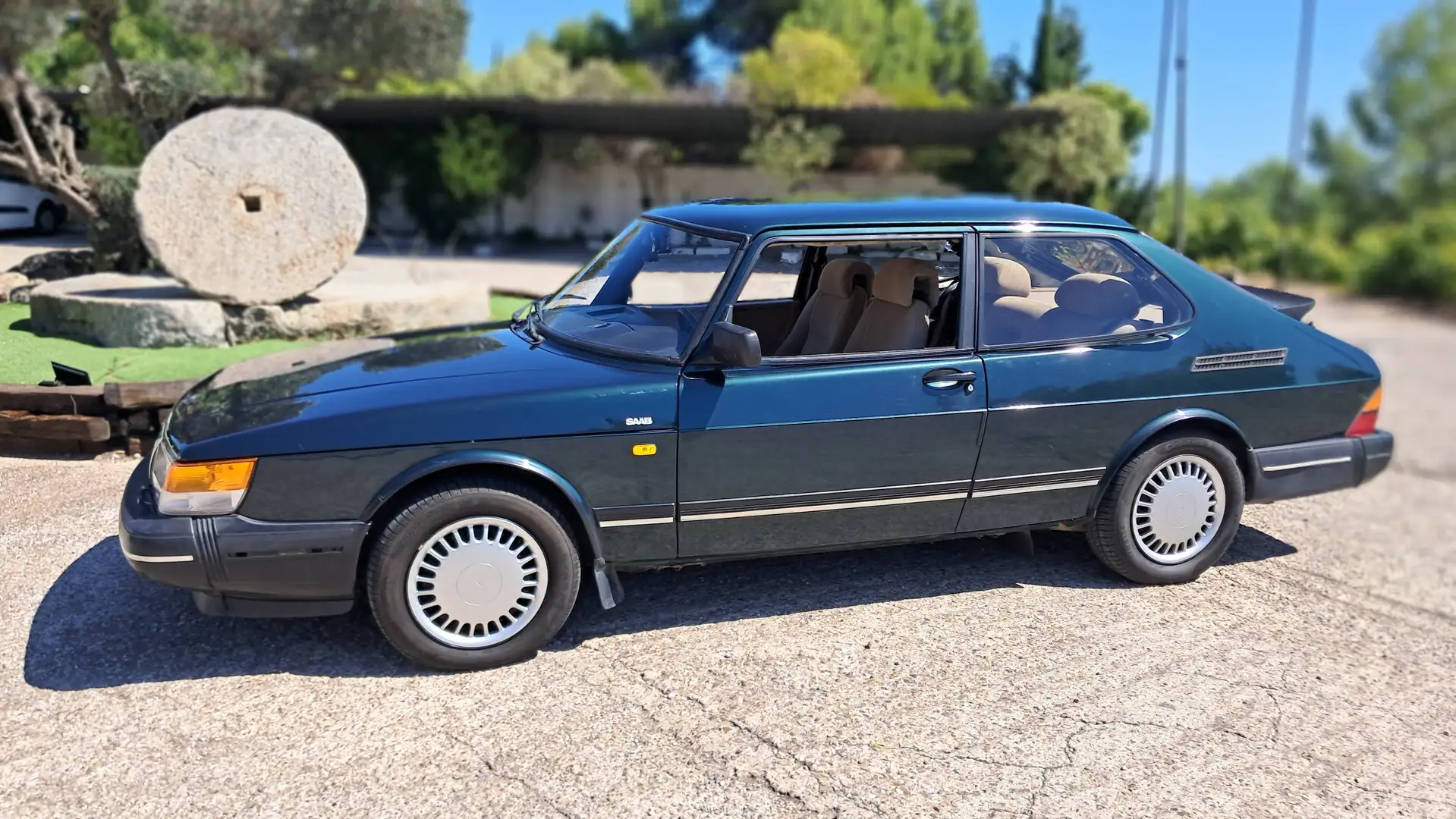 Saab 900 900i Verde - 1