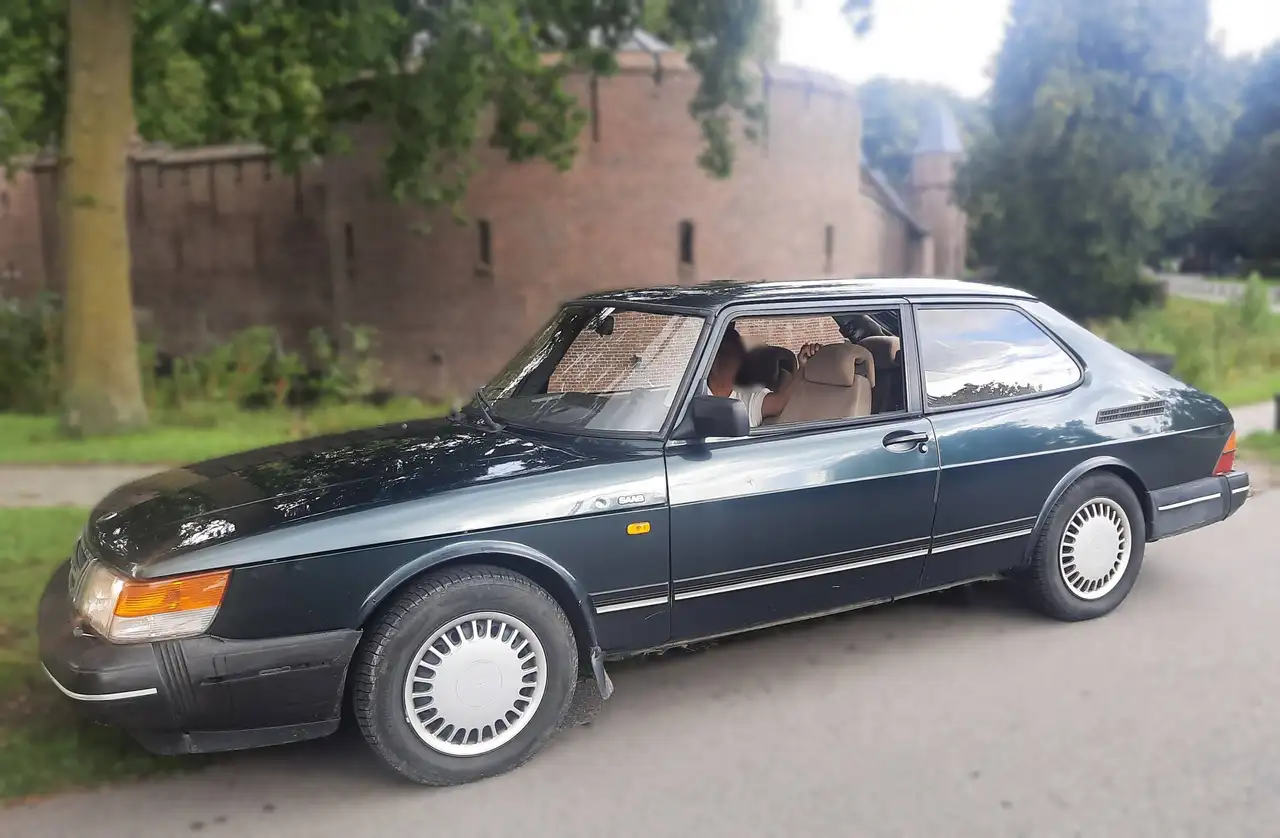 Saab 900i, foto 9