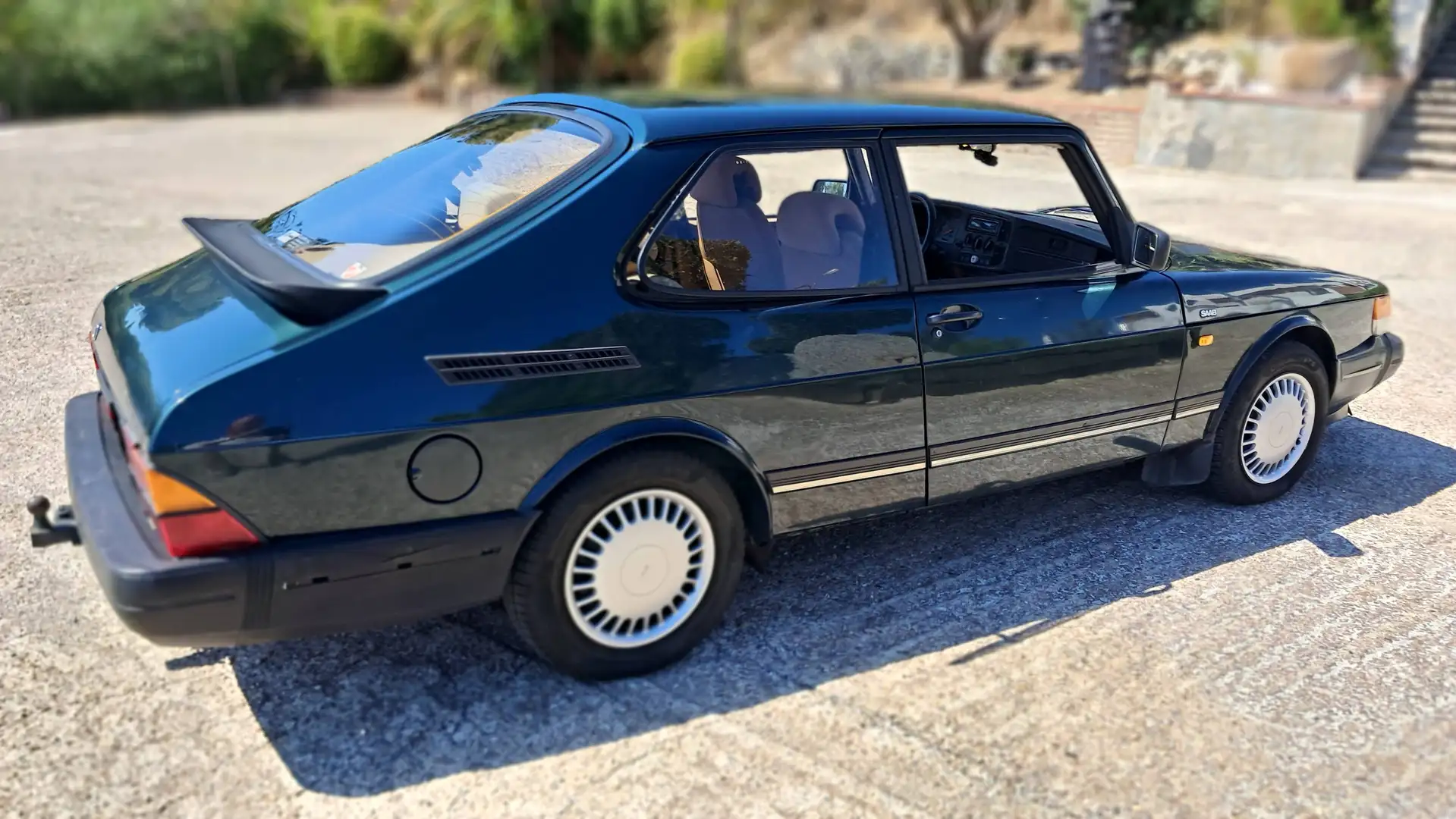 Saab 900 900i Verde - 2