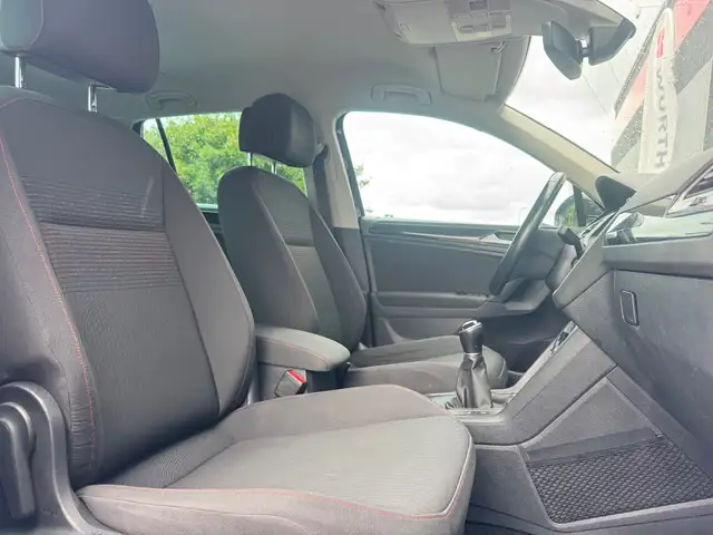 Volkswagen Tiguan view 10