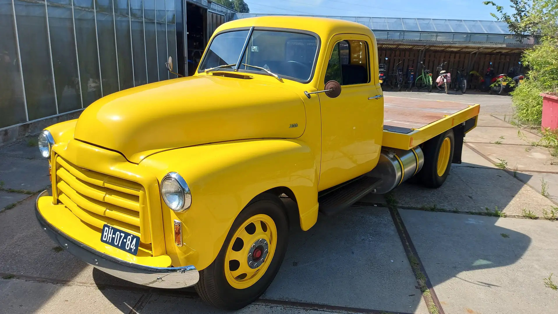 Chevrolet GMC 3100 Pickup Truck Жовтий - 1