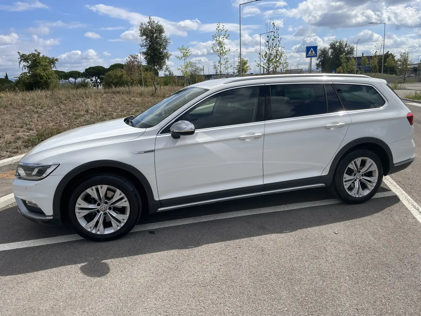 Volkswagen Passat Alltrack 2.0 tdi 4motion 190cv dsg - 1