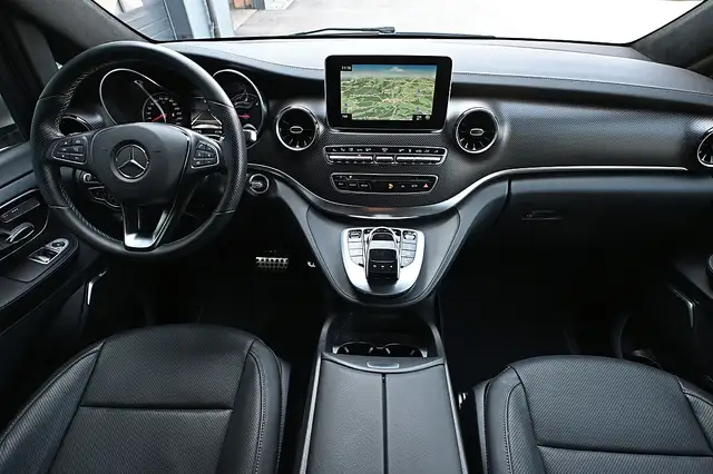 Mercedes-Benz V 300 d Kombi lang Exclusive Aut. NP €120k ACC, AHK, ... Ansicht 18