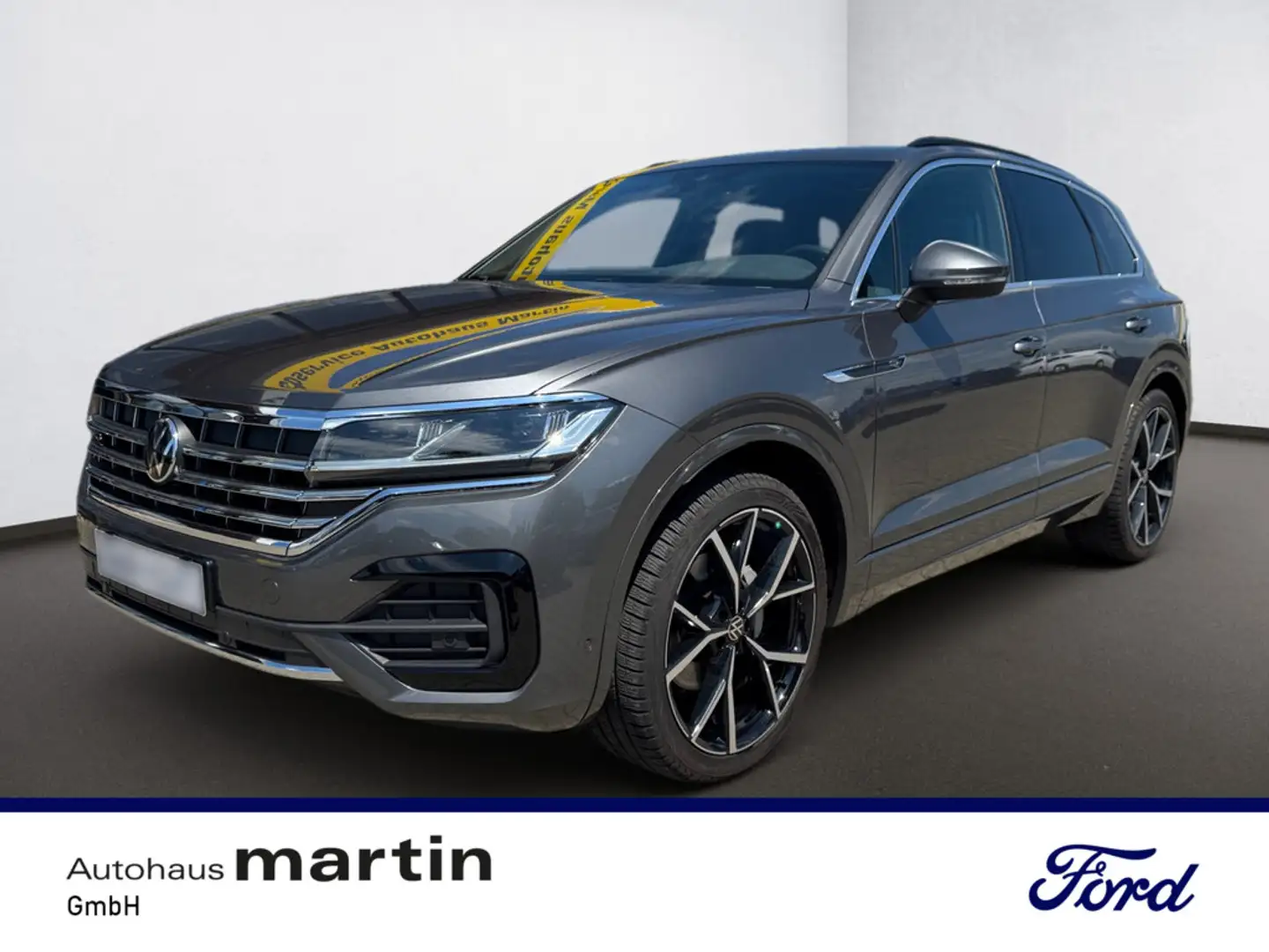 Volkswagen Touareg 3.0 V6 TDI R-Line 4M AHK ACC LED PANO Grau - 1
