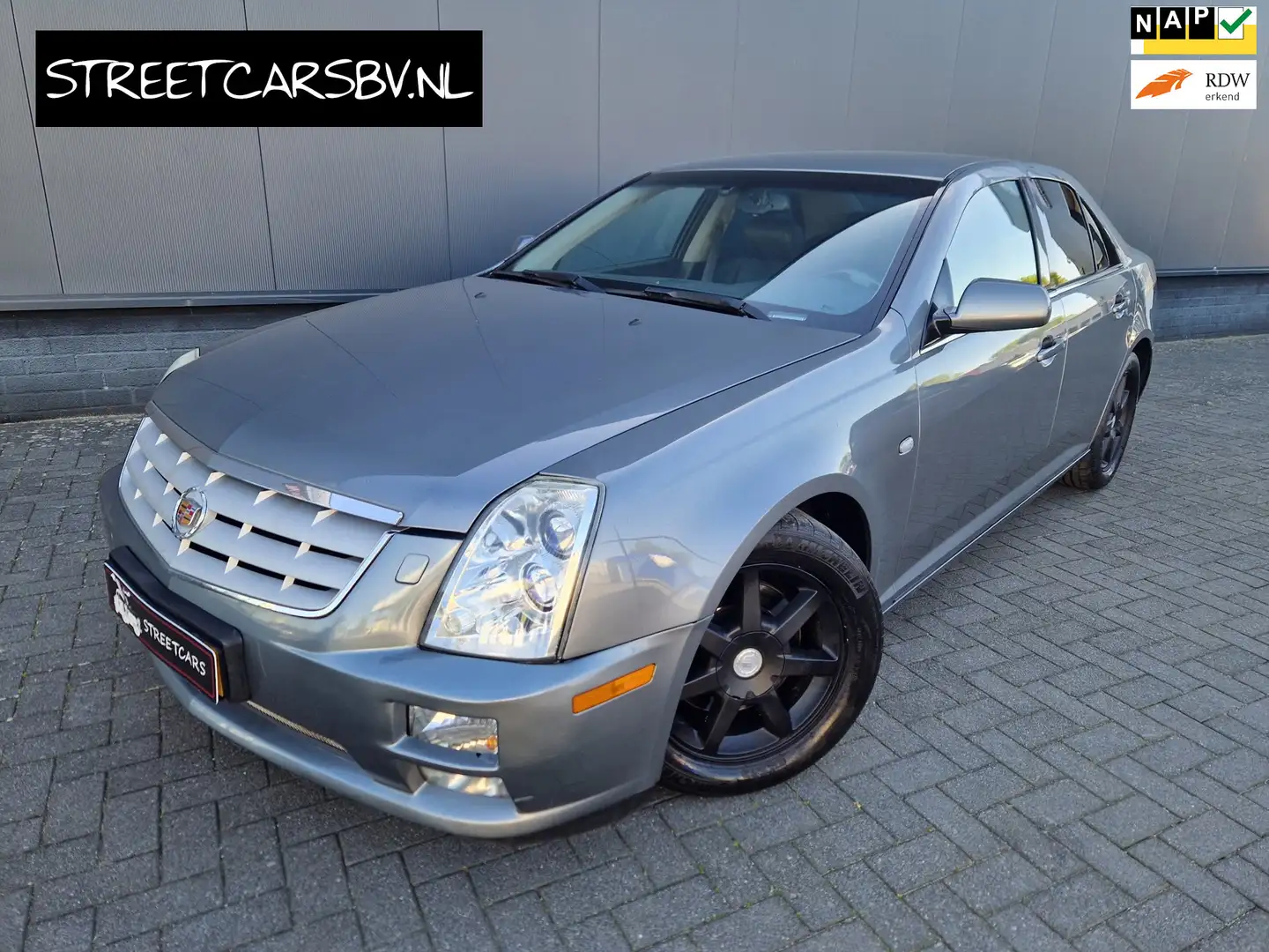 Cadillac STS 3.6 V6 Launch Edition Origineel Nederlands! Grau - 1