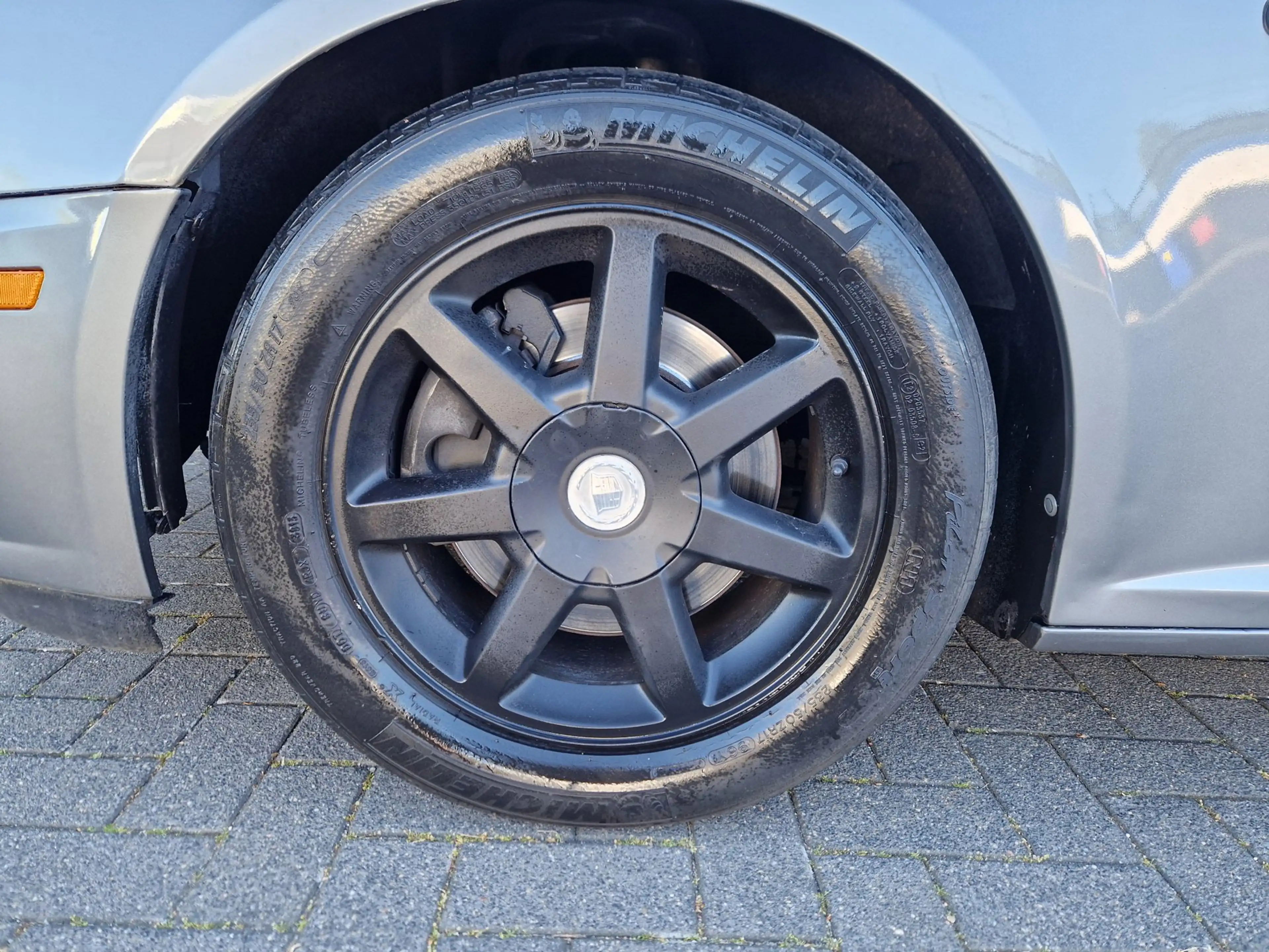 Cadillac STS 3.6 V6 Launch Edition — photo 3