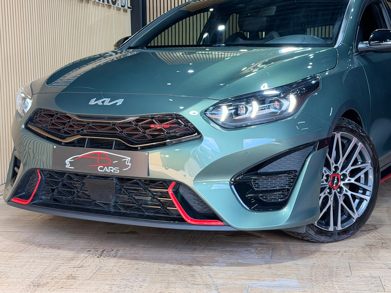 Kia ProCeed / pro_cee'd GT 1.6 T-GDi GT ISG DCT * GT SPORT * GARANTIE 12 MOIS * — photo 3