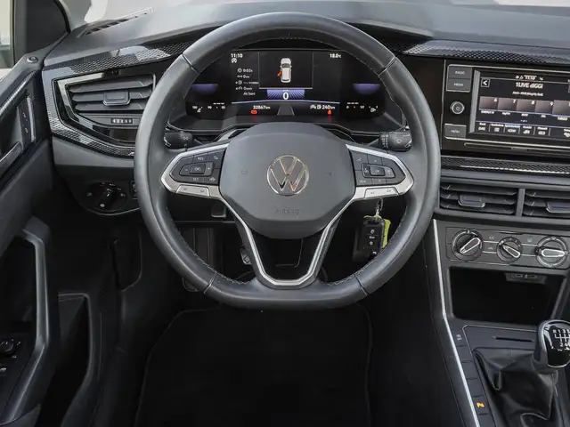 Volkswagen Polo view 10