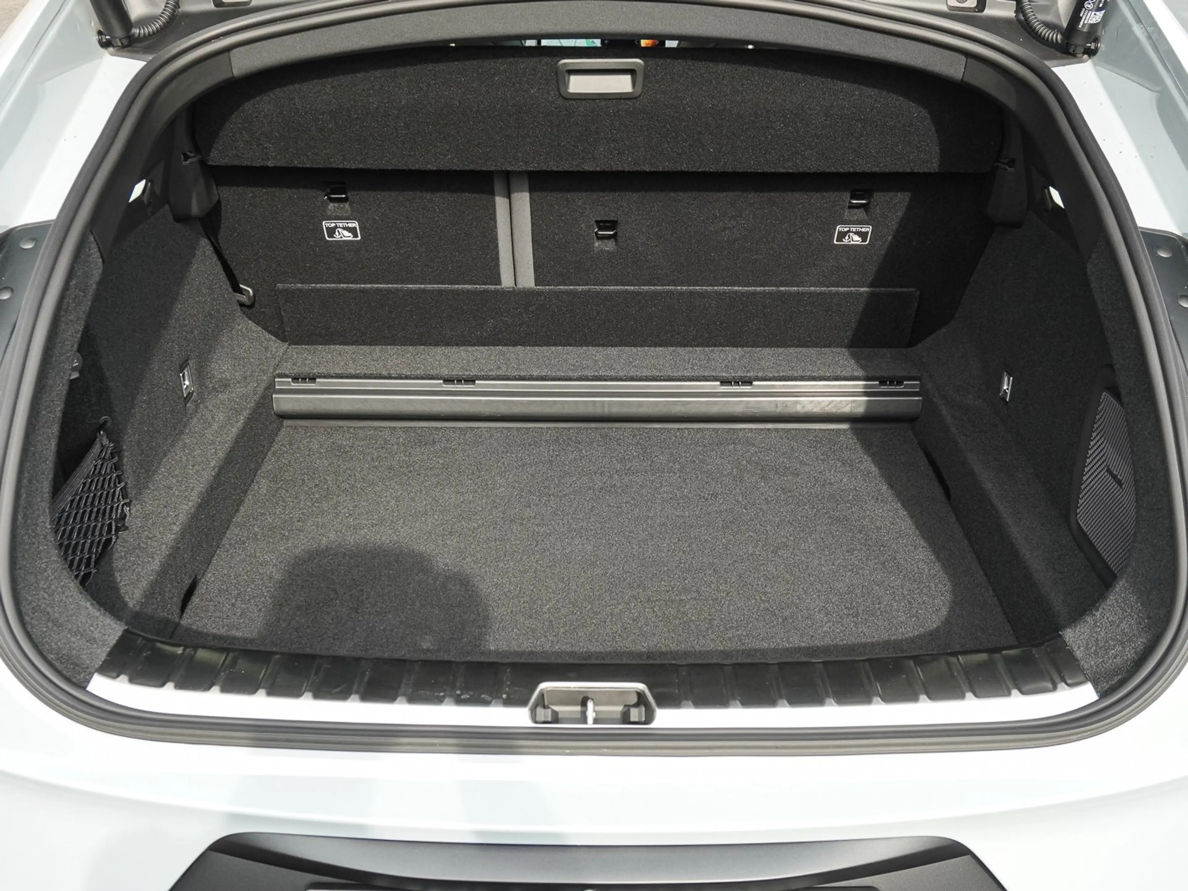 Polestar 4 100 kWh Long Range Single — photo 18