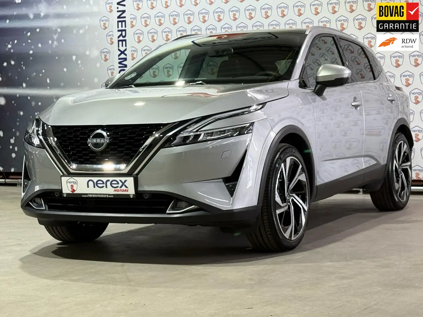Nissan Qashqai 1.3 MHEV Xtronic Tekna Plus |Pano | Bose | Memory Grijs - 1