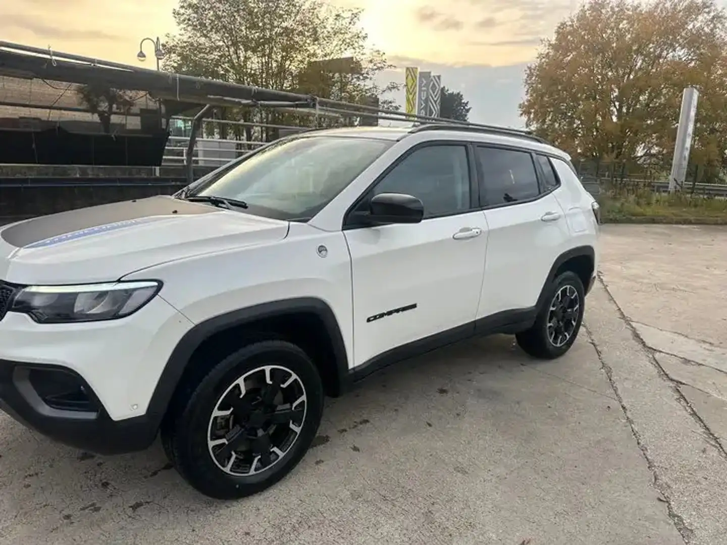 Jeep Compass Compass 1.3 240 CV  t4  Trailhawk 4xe auto REALE Bianco - 2