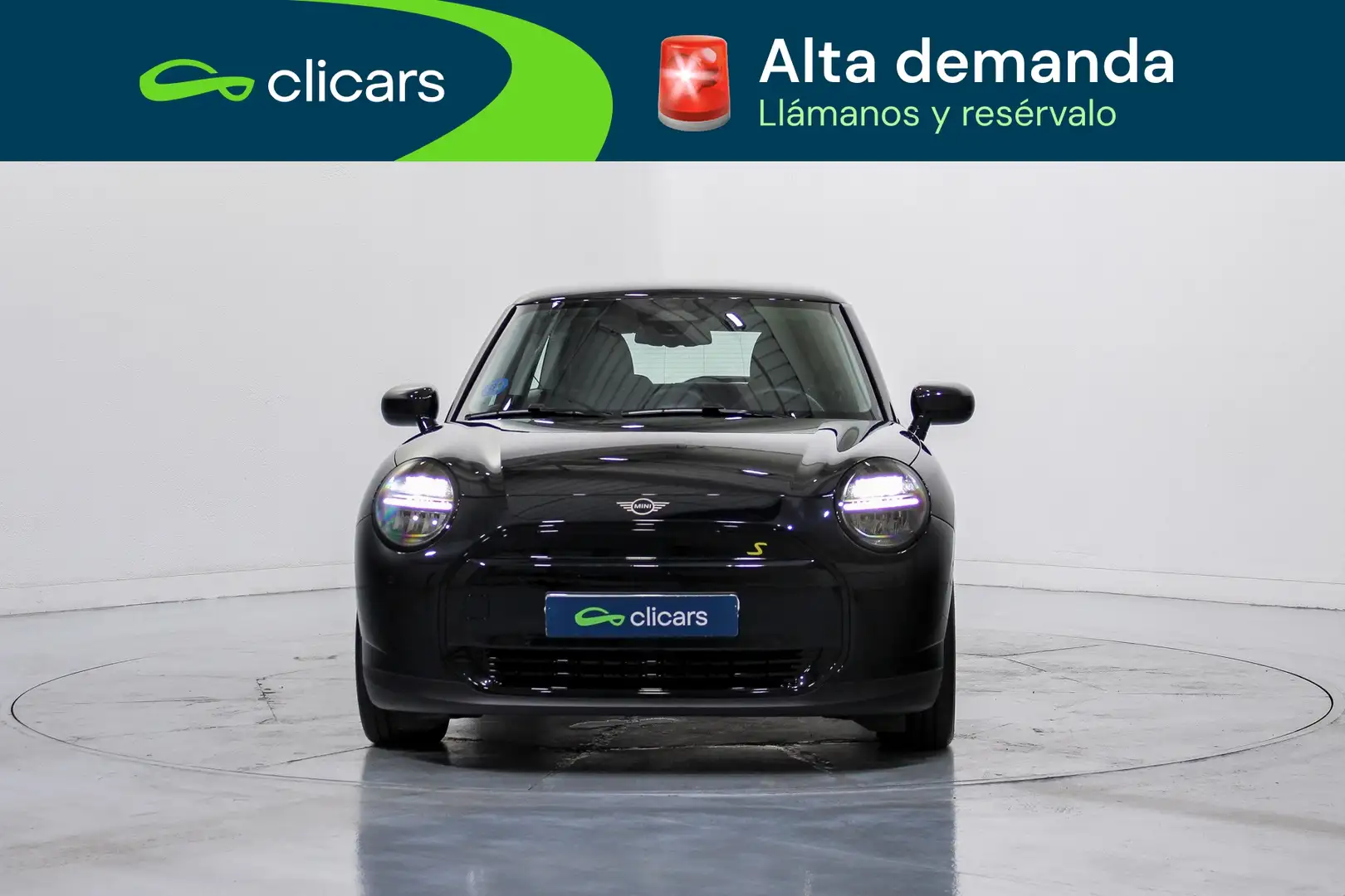 MINI Cooper SE Essential Negro - 2