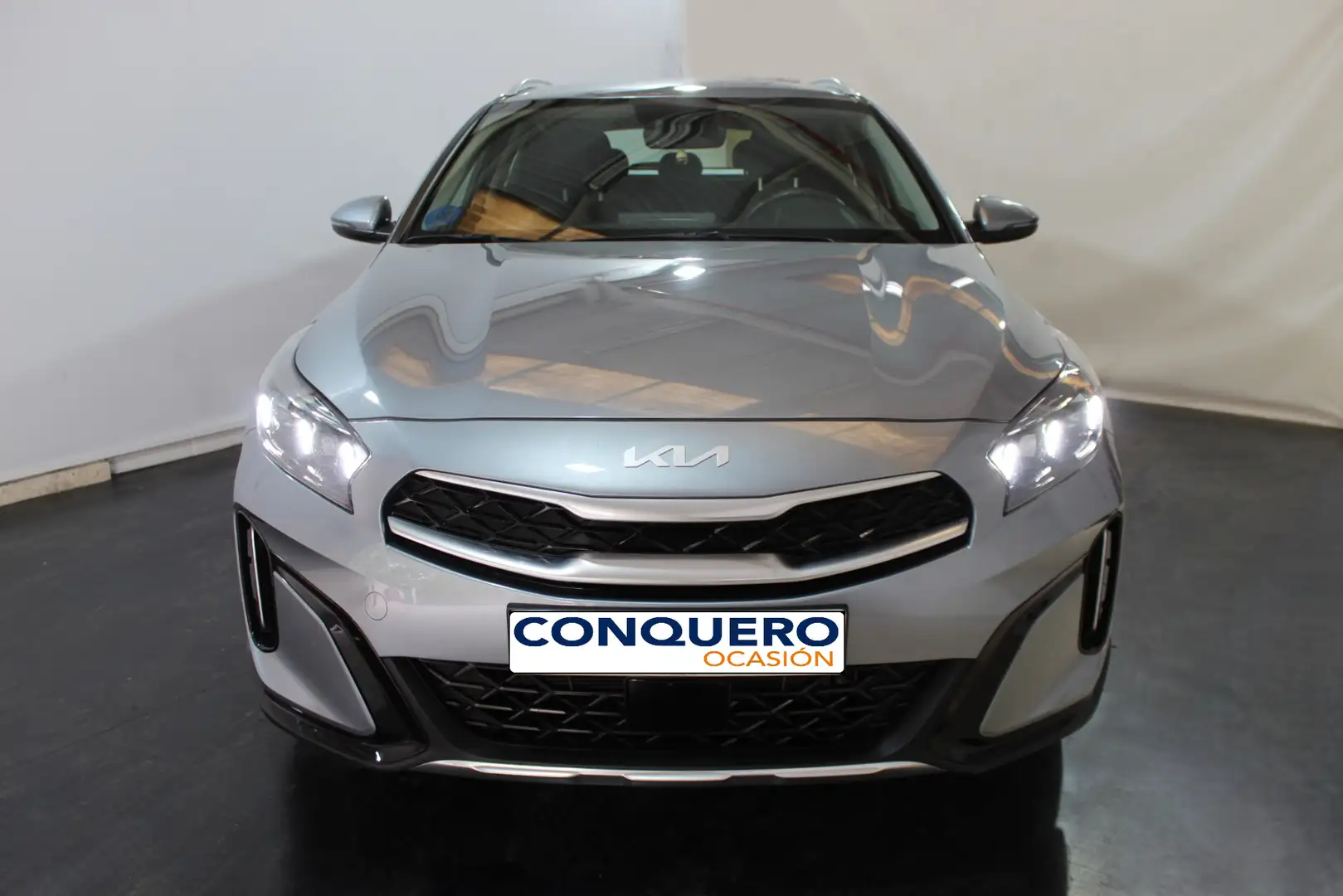 Kia XCeed 1.6 PHEV eTech Aut. Plateado - 2