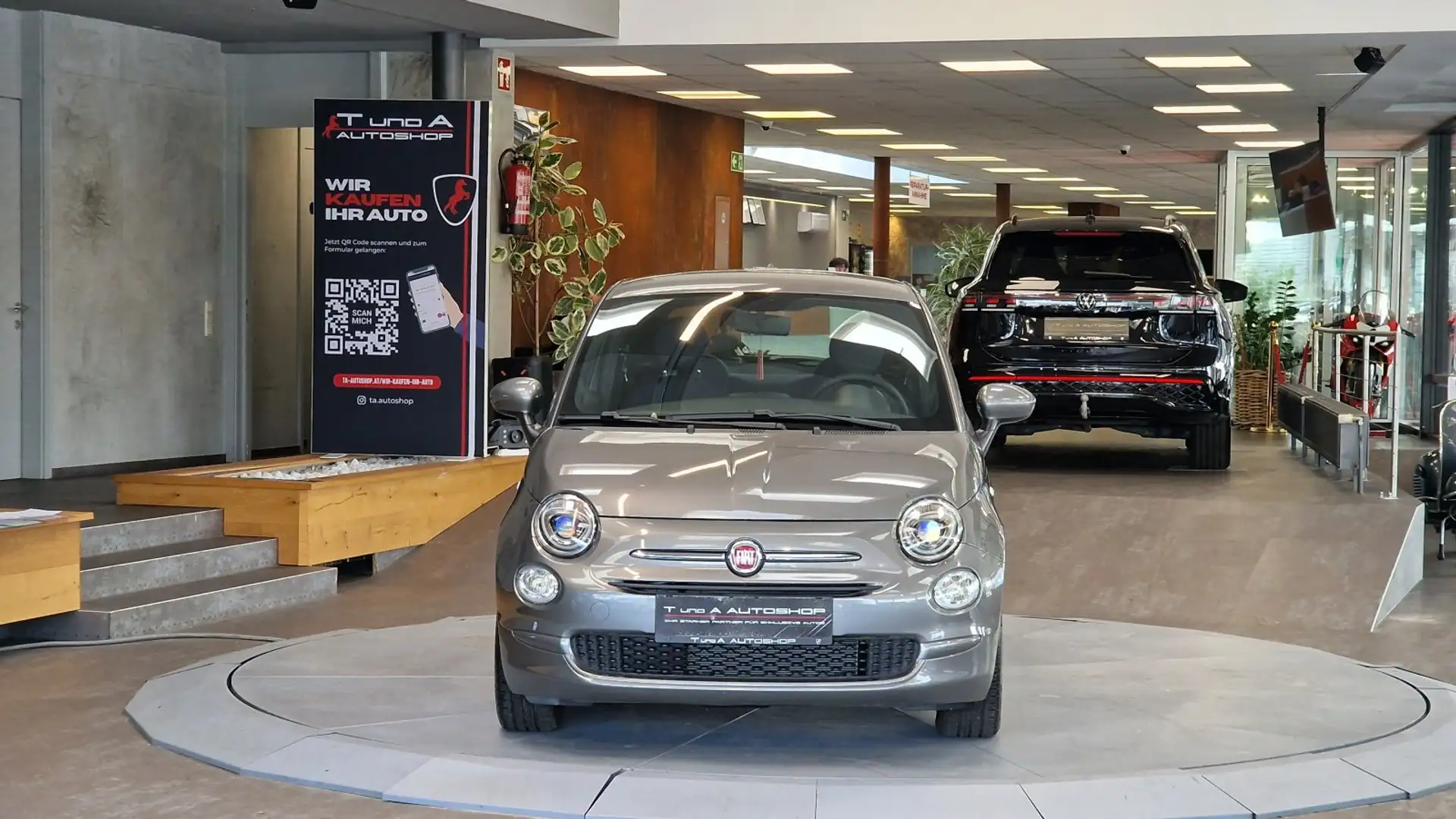 Fiat 500 500 1.0 GSE Hybrid Club *Null Km* Grau - 2