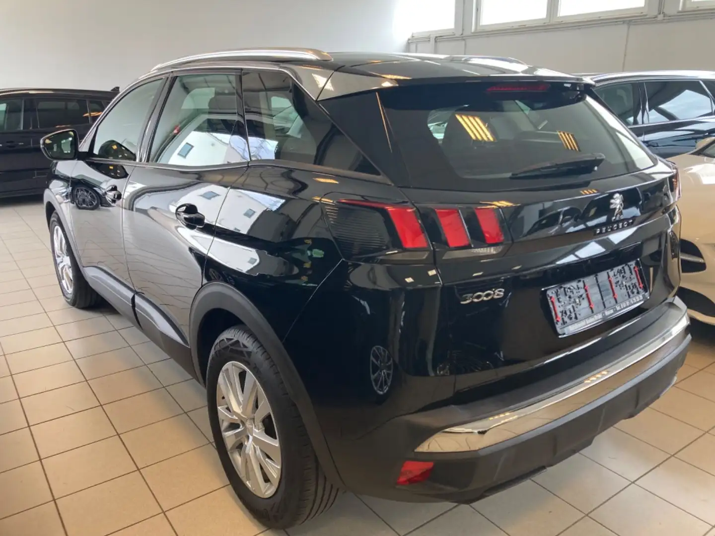 Peugeot 3008 Active Business Navi Panodach SHZ Temp PDC Black - 2