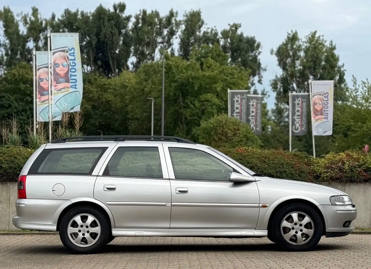 Opel Vectra 1.6 16V Selection*KLIMAAUT*PDC*SHZ*TÜV*, foto 5