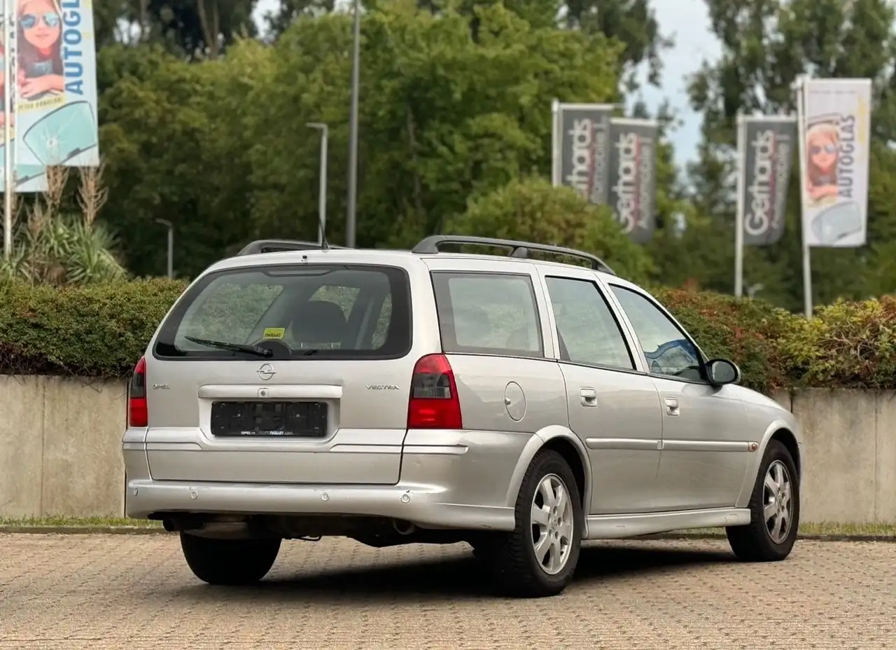 Opel Vectra 1.6 16V Selection*KLIMAAUT*PDC*SHZ*TÜV*, foto 4