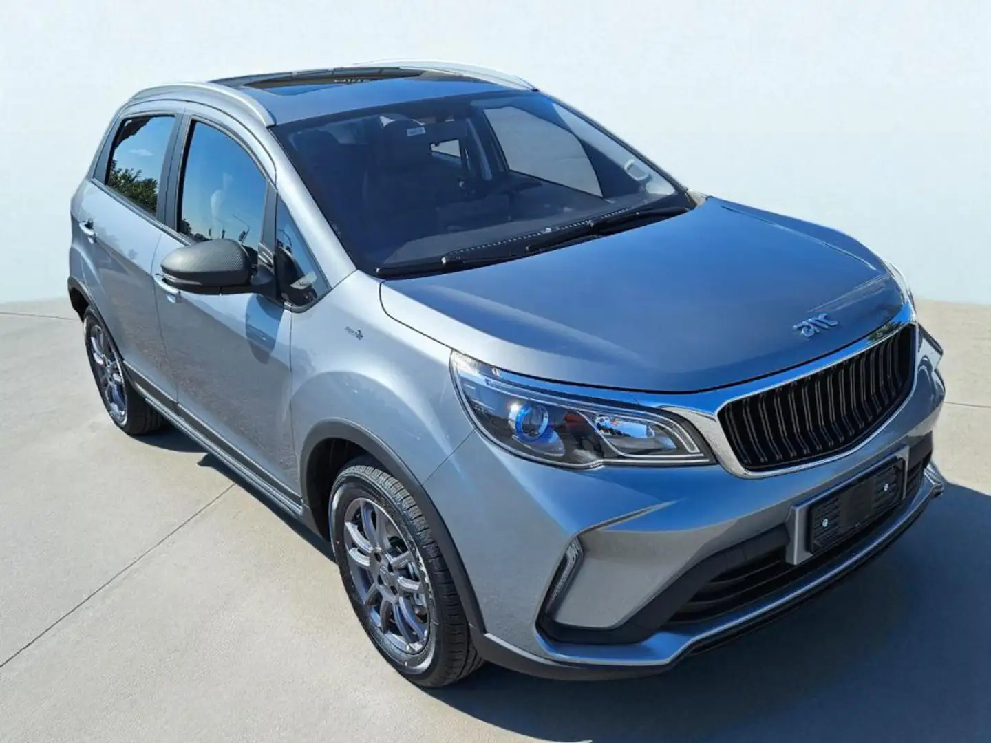 EMC QUATTRO QUATTRO CITY SUV AUTOMATICA TRASFORMABILE GPL Grigio - 1