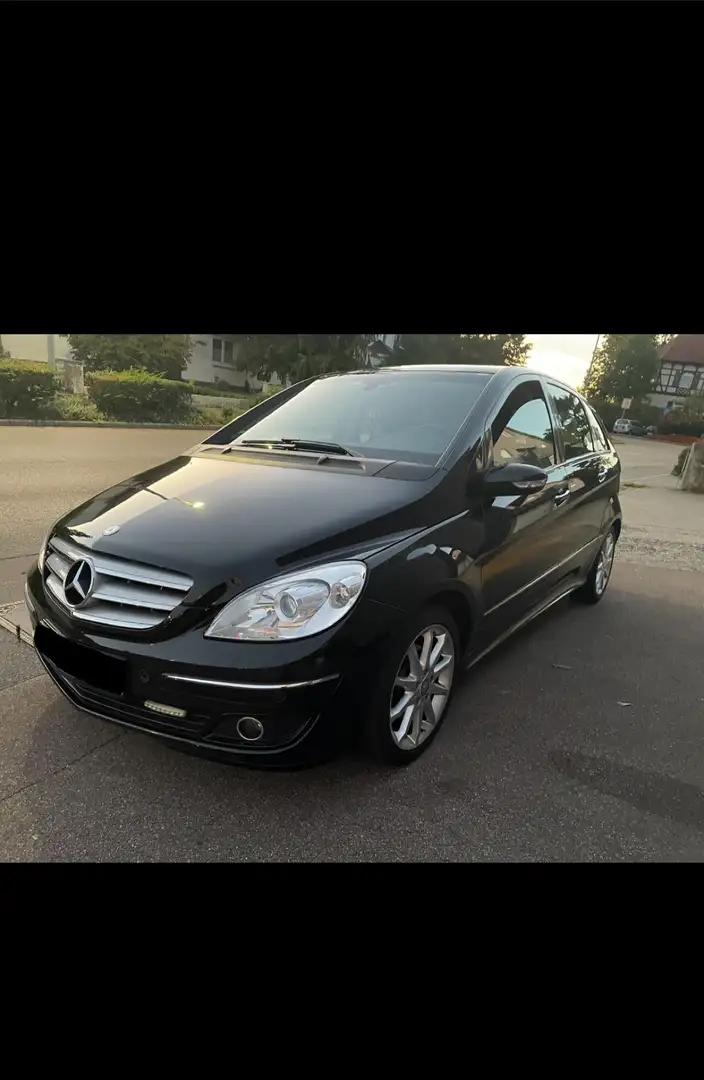 Mercedes-Benz B 200 Sport paket Schwarz - 1