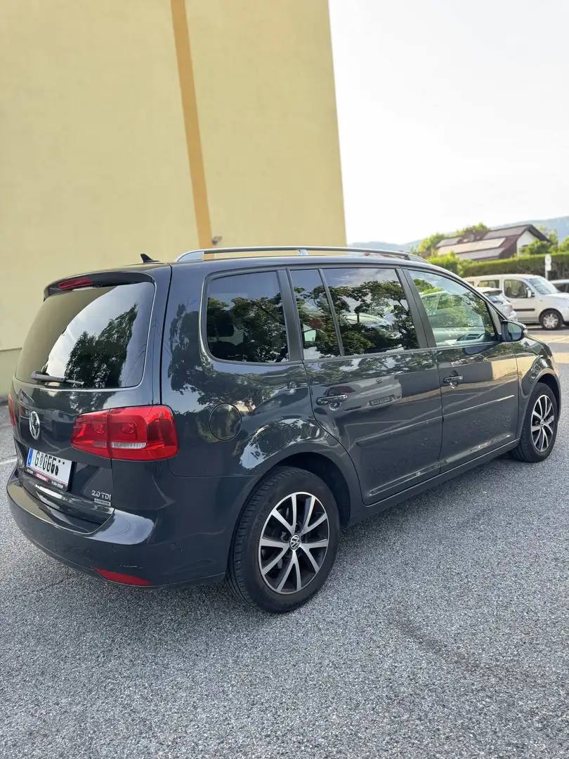 Volkswagen Touran Comfortline 2,0 BMT TDI DPF Grau - 1