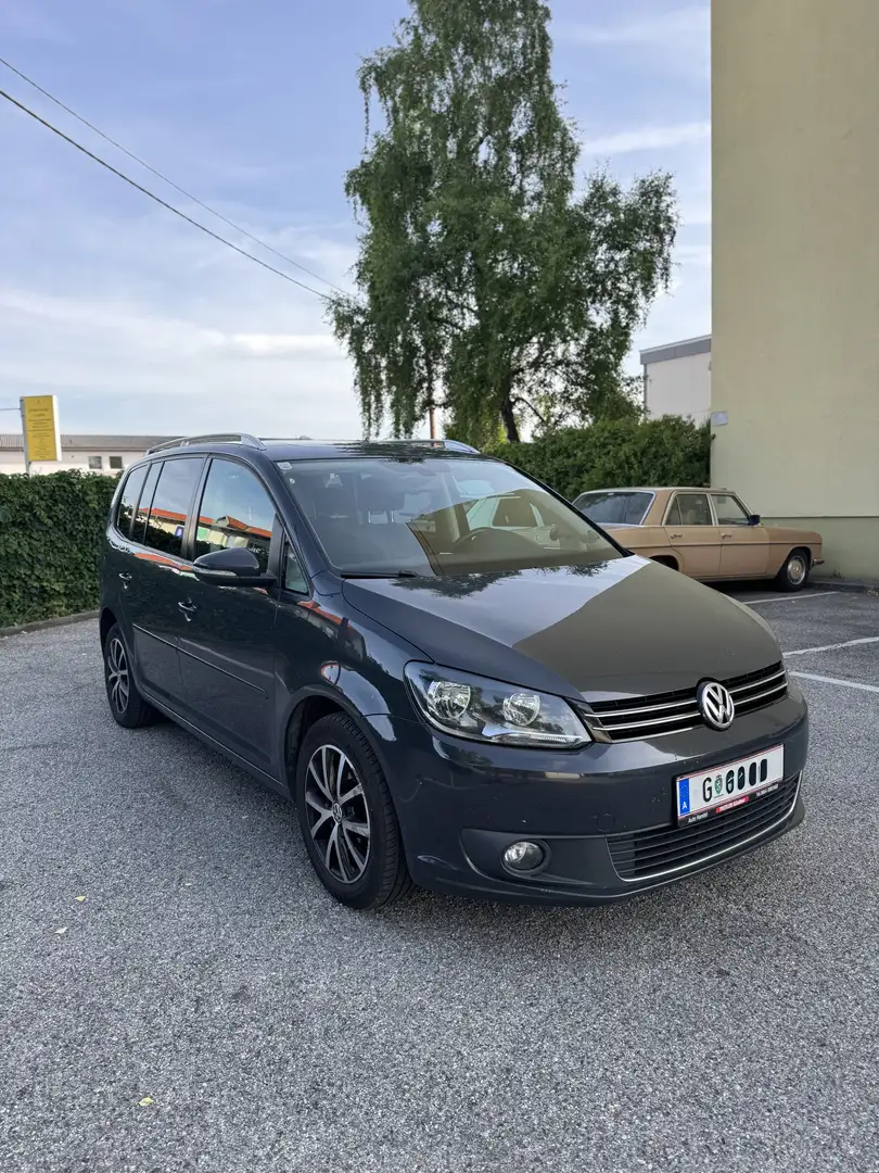 Volkswagen Touran Comfortline 2,0 BMT TDI DPF Grau - 2