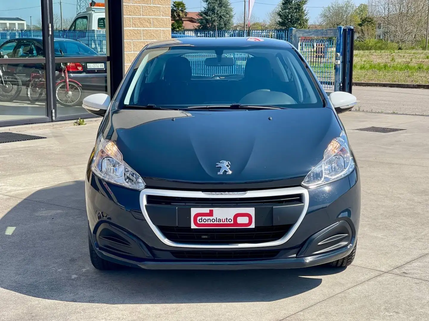 Peugeot 208 1.2 puretech Like *PREZZO REALE* Grijs - 2