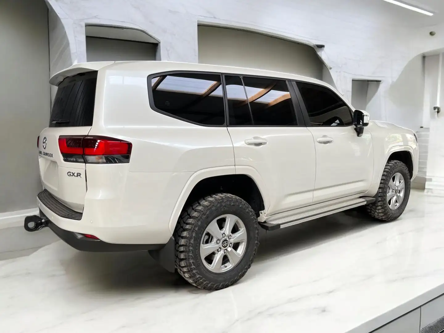 Toyota Land Cruiser 300*3.3 V6*ARMORED*GEPANZERT*B6/VR7 Noir - 2