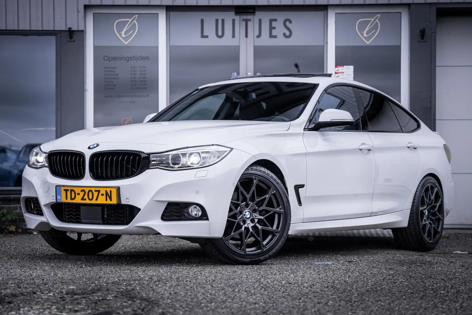 BMW 328 3-serie Gran Turismo 328i xDrive M-Sport I Pano-da Biały - 1