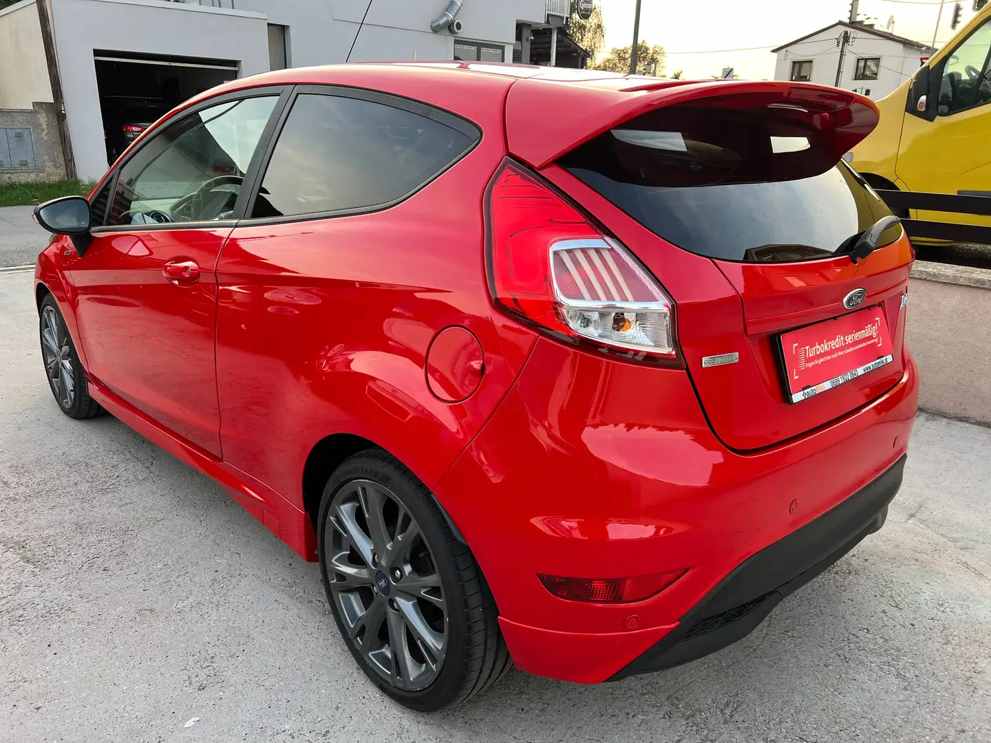 Ford Fiesta ST-Line NUR 45.000km Rot - 2