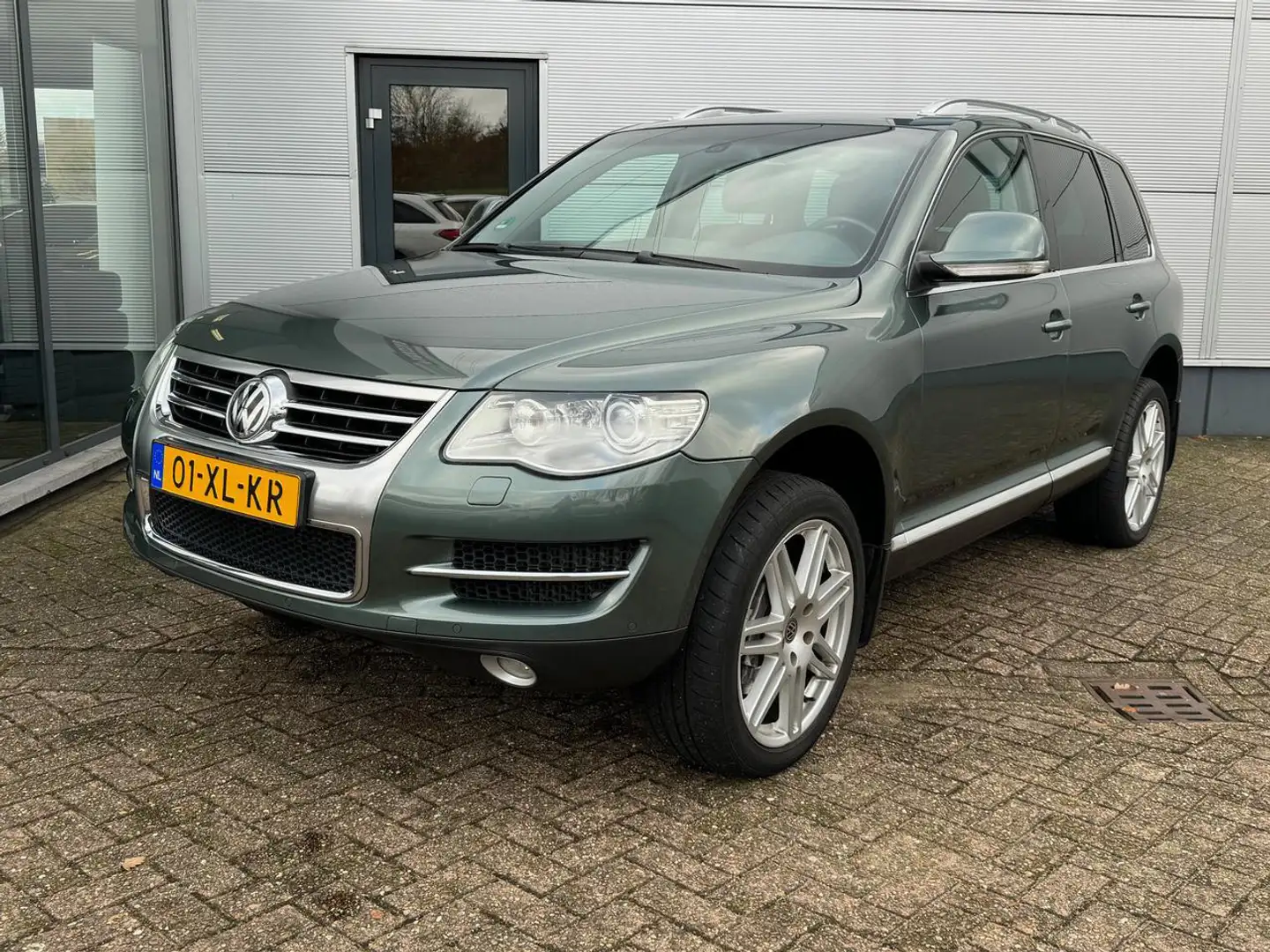 Volkswagen Touareg 5.0 TDI V10 | 4WD | 1E EIGENAAR ORGINEEL NED Verde - 1